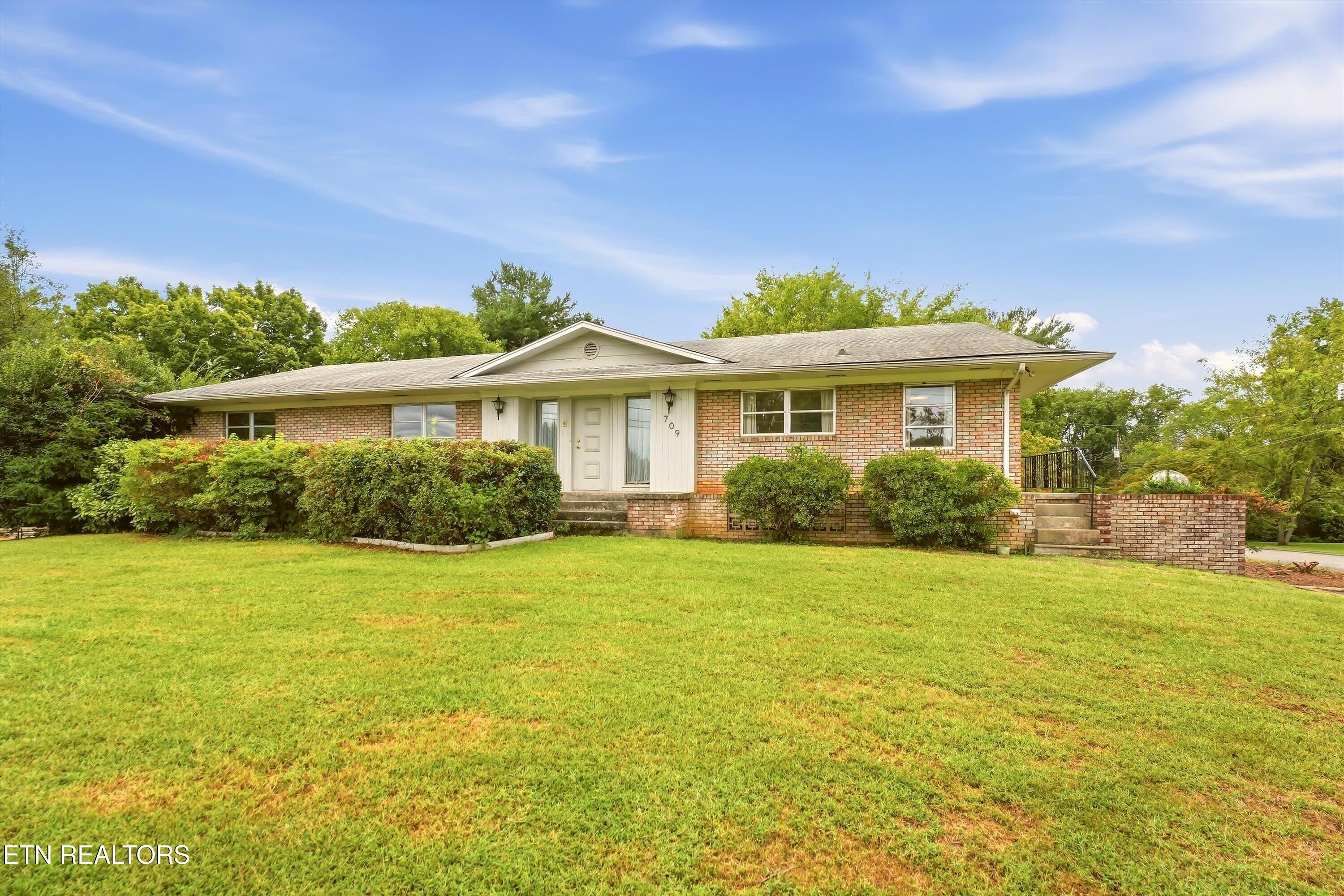 709 Chateaugay Road Knoxville TN 37923