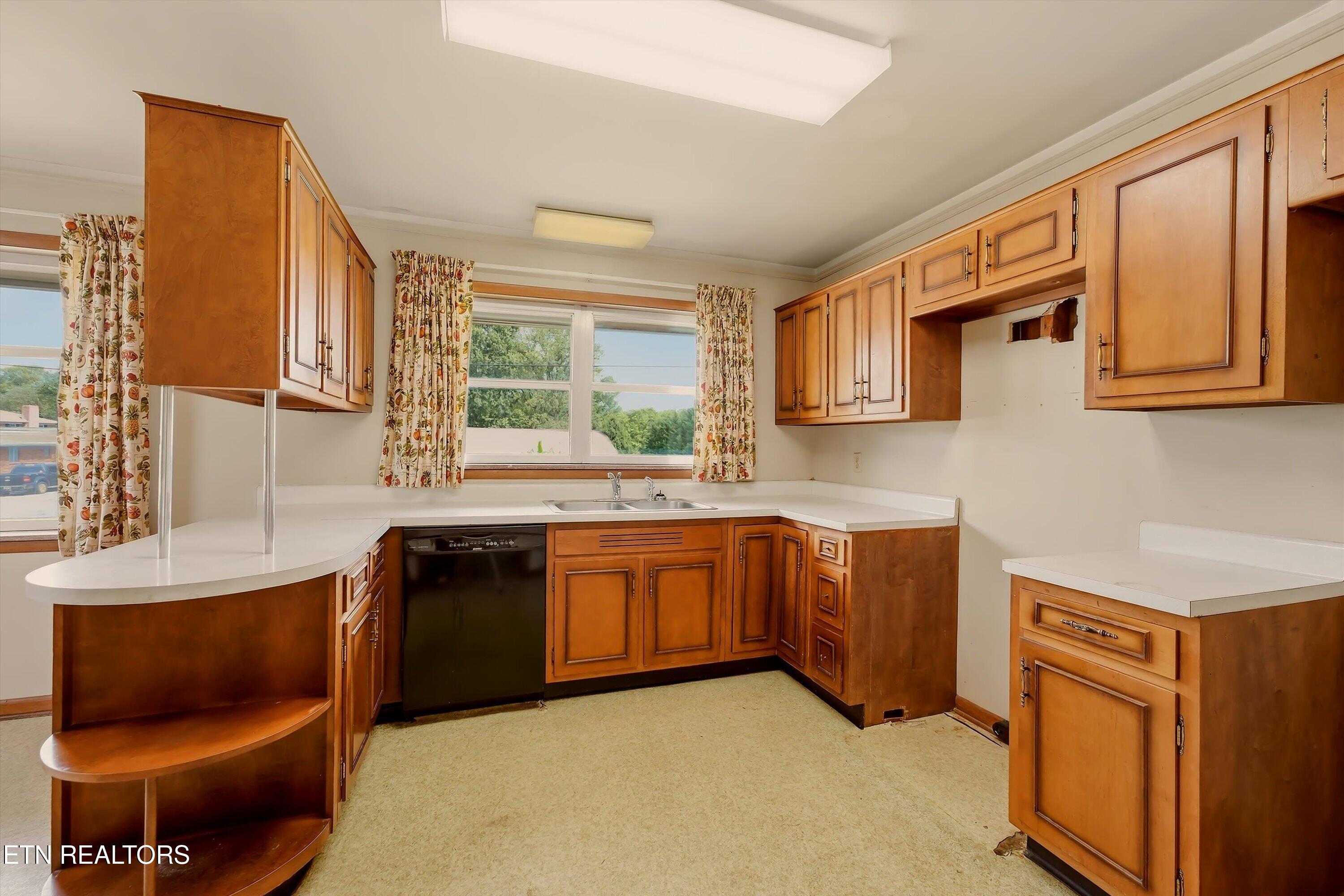 709 Chateaugay Road Knoxville TN 37923