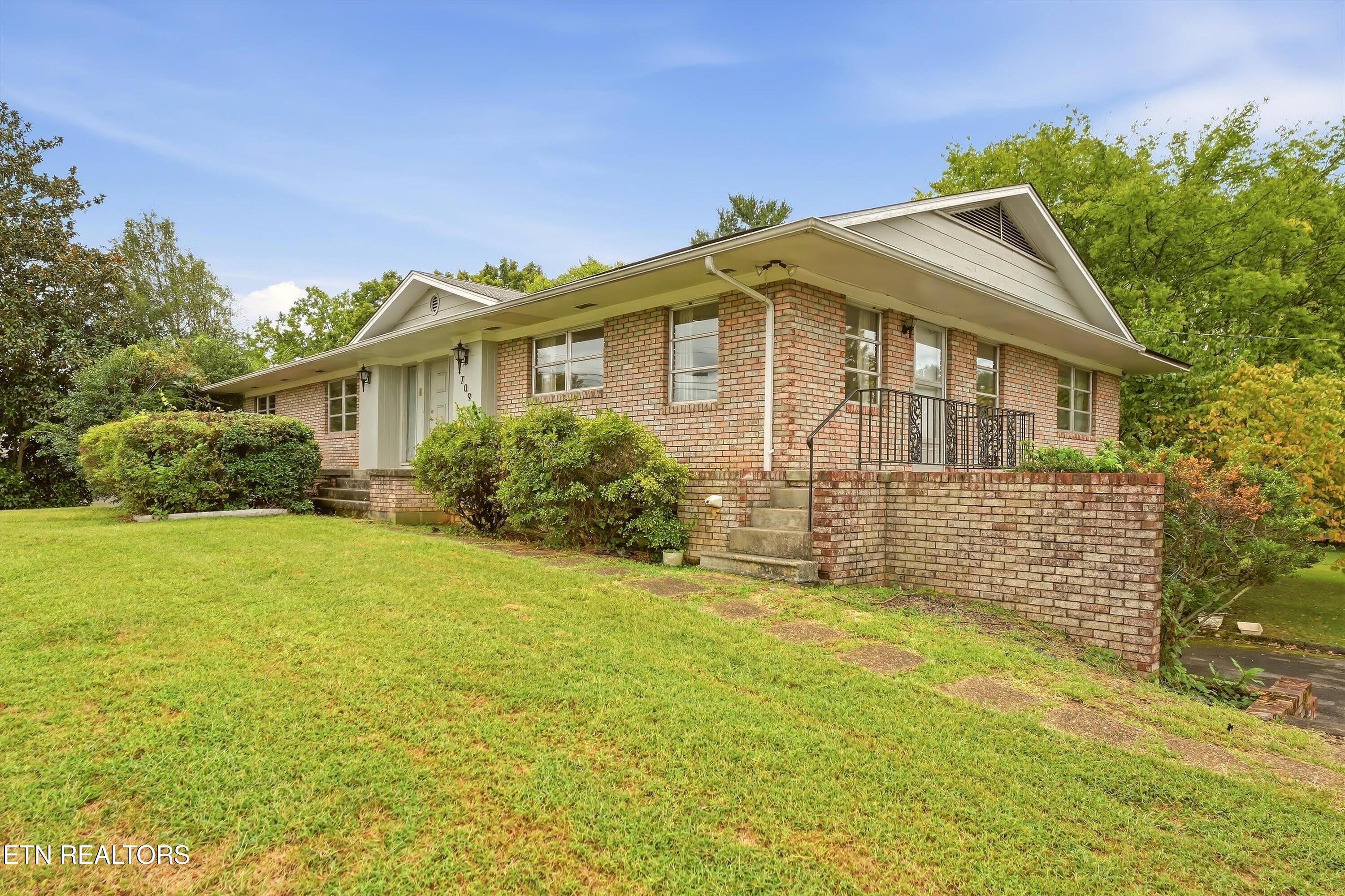 709 Chateaugay Road Knoxville TN 37923