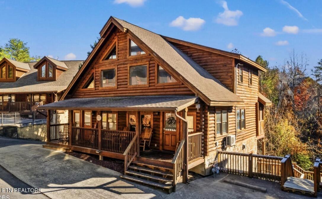 326 Big Bear Way Pigeon Forge TN 37863