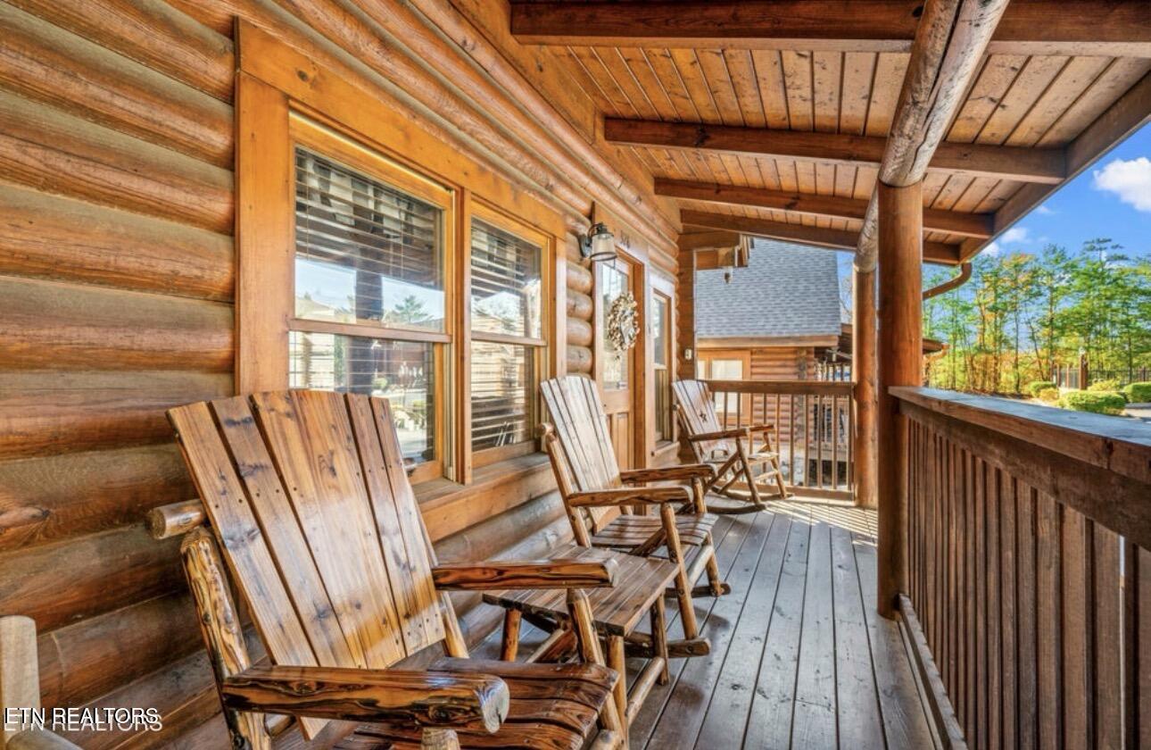326 Big Bear Way Pigeon Forge TN 37863