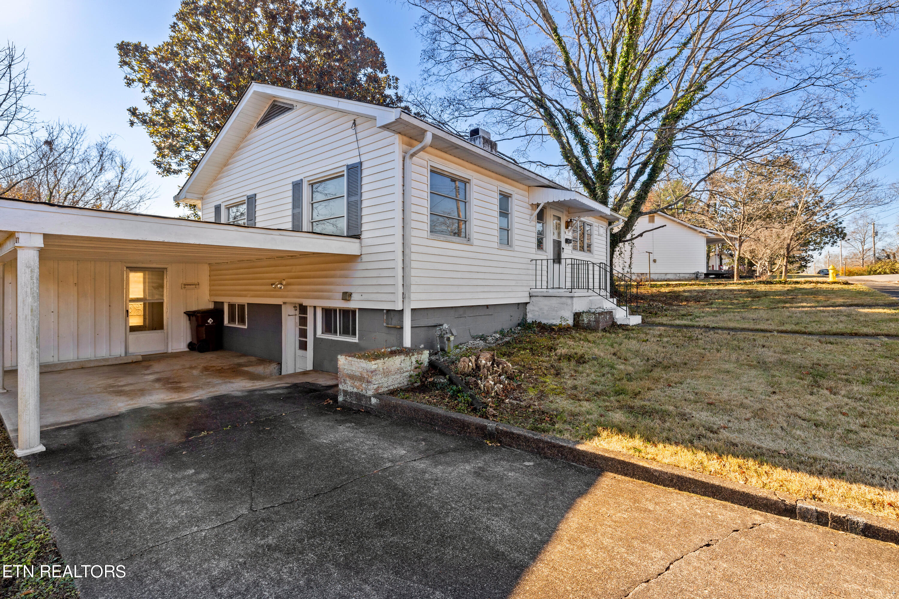 115 E Pasadena Road Oak Ridge TN 37830
