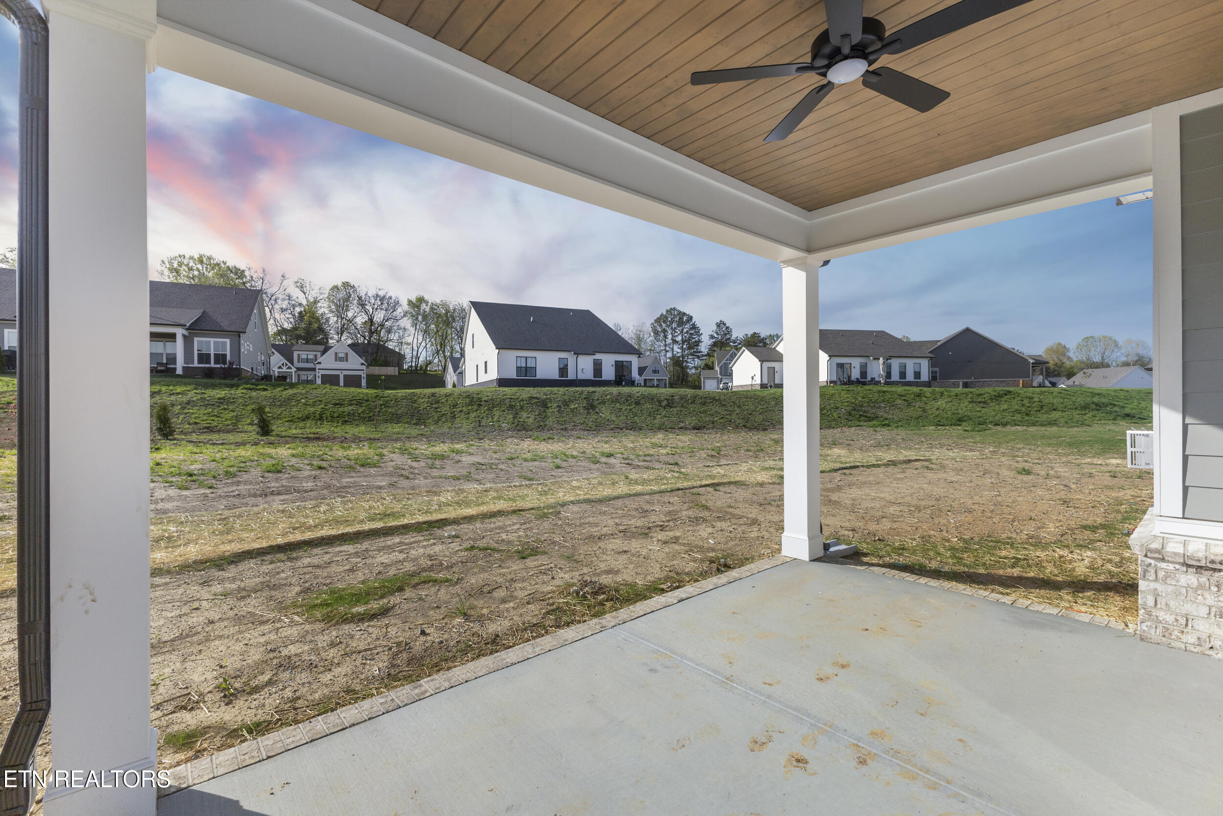 348 Poppy Place Lenoir City TN 37772