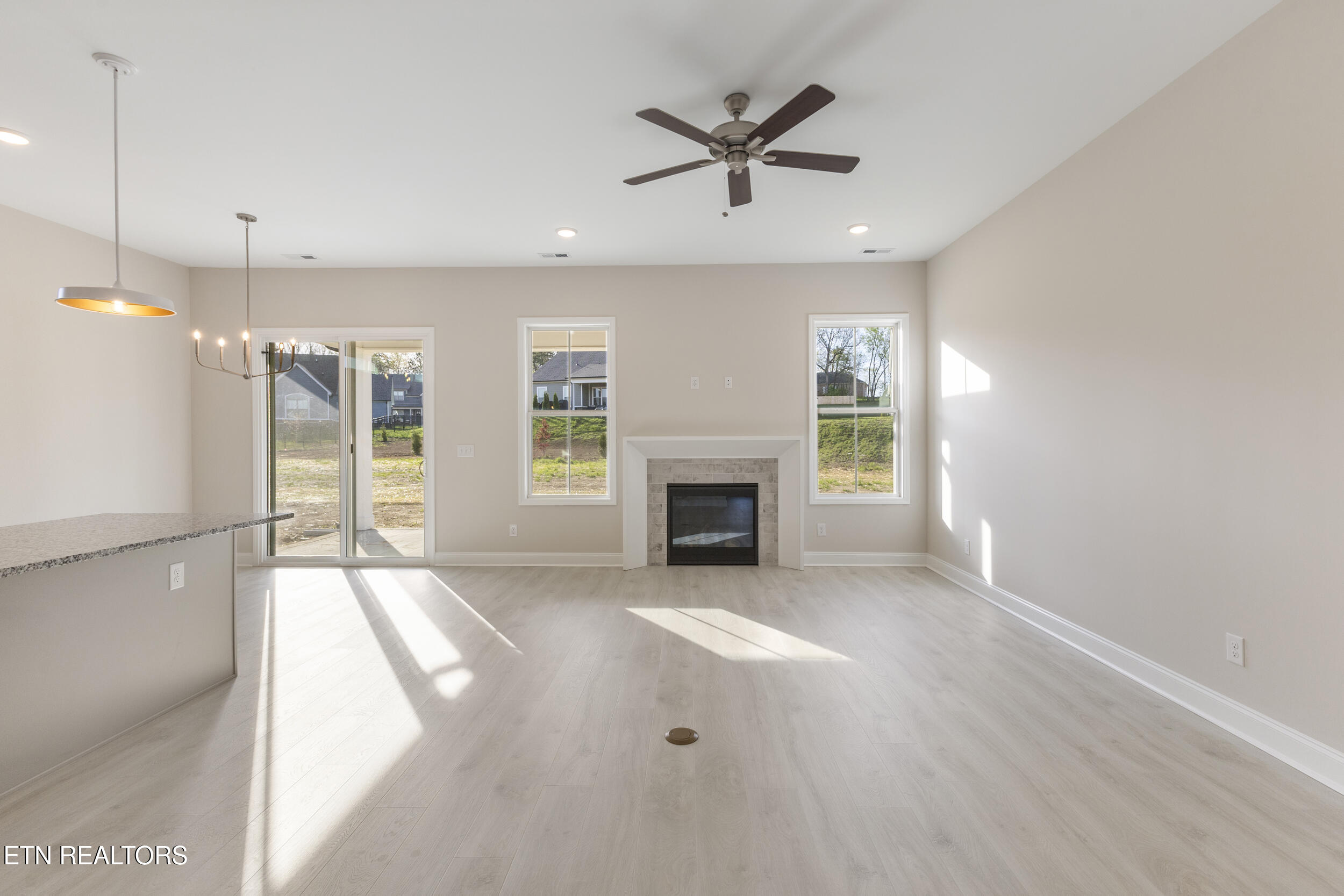 348 Poppy Place Lenoir City TN 37772