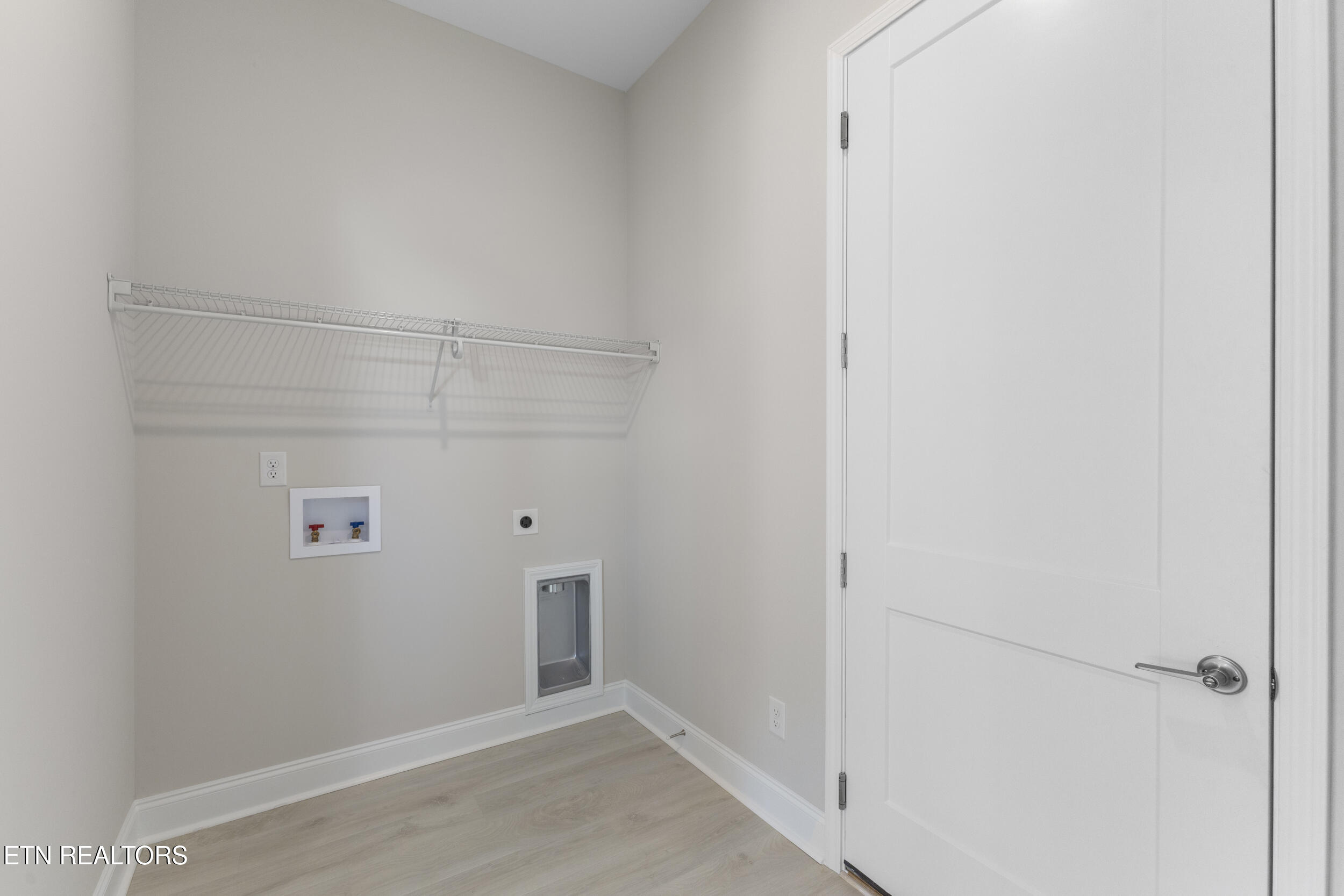 348 Poppy Place Lenoir City TN 37772