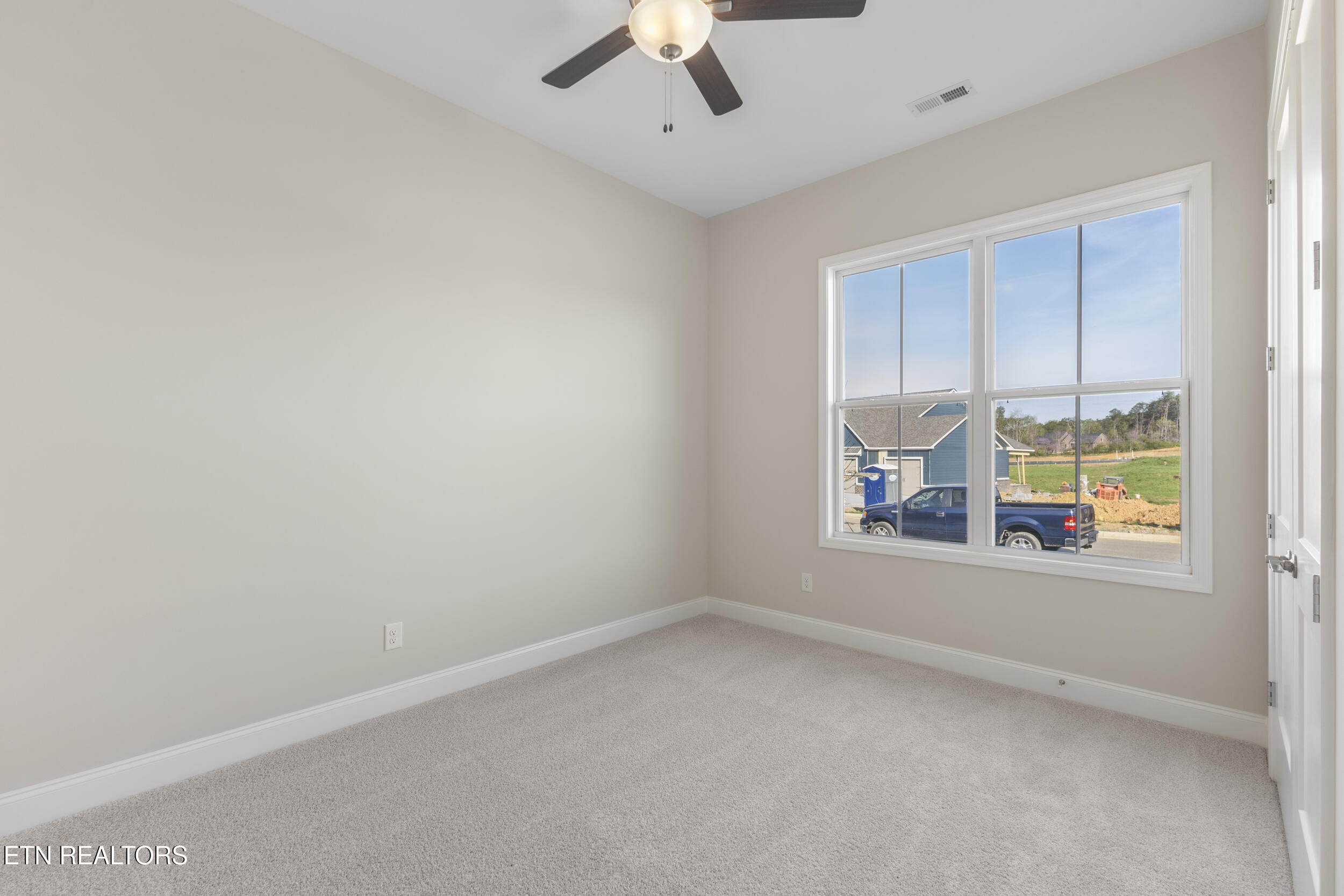 348 Poppy Place Lenoir City TN 37772