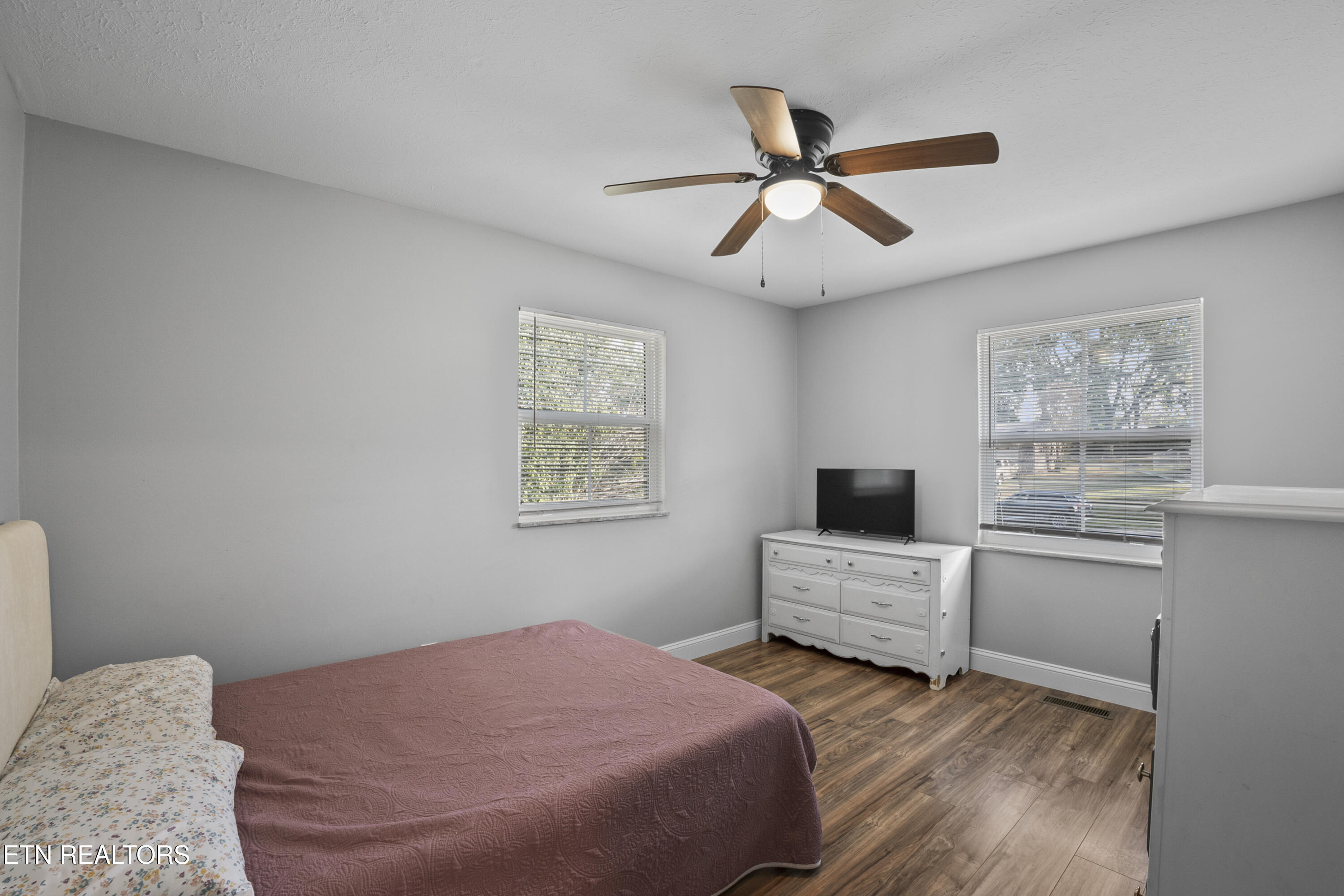 7533 Oaken Drive Knoxville TN 37938