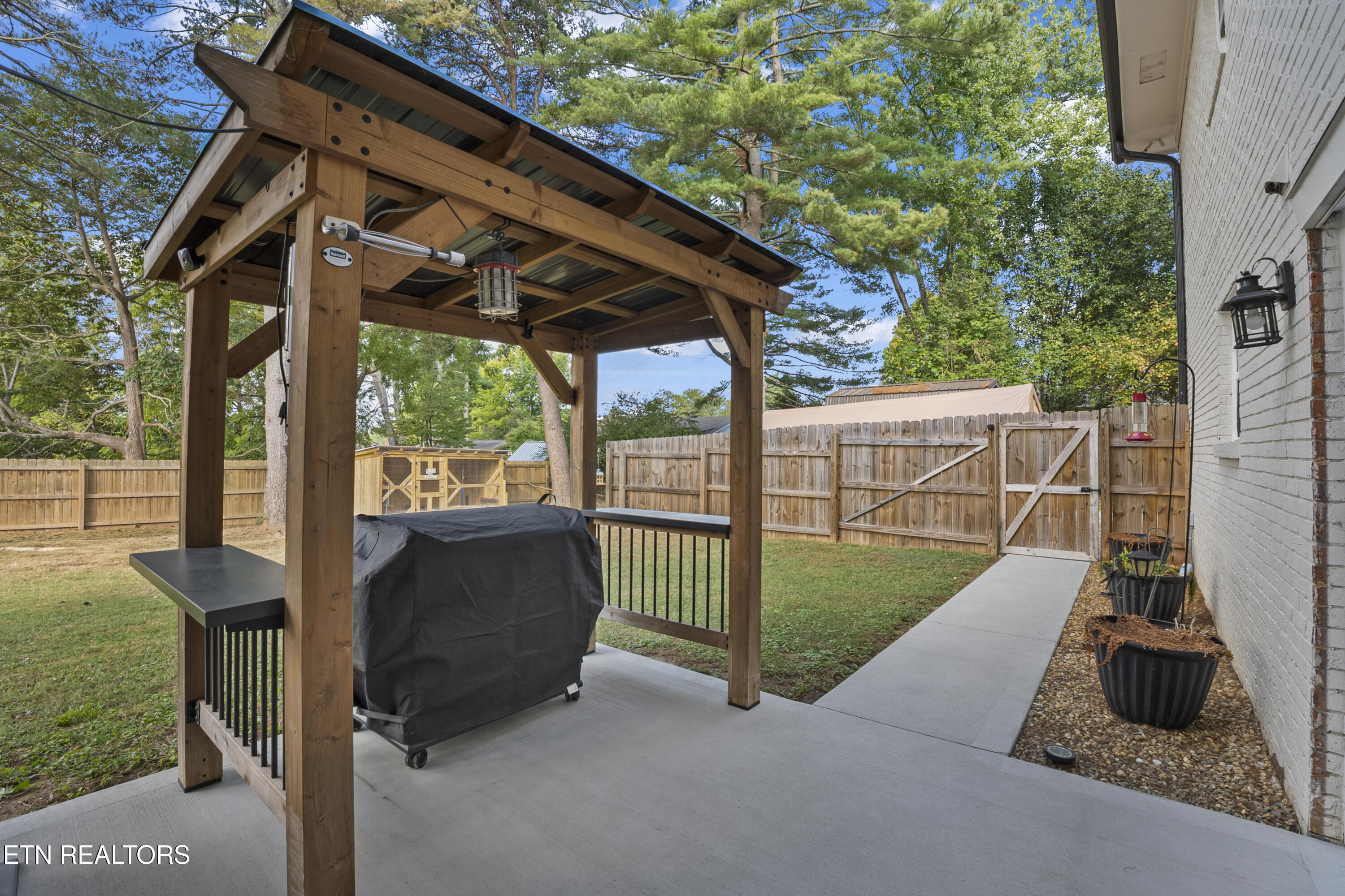 7533 Oaken Drive Knoxville TN 37938