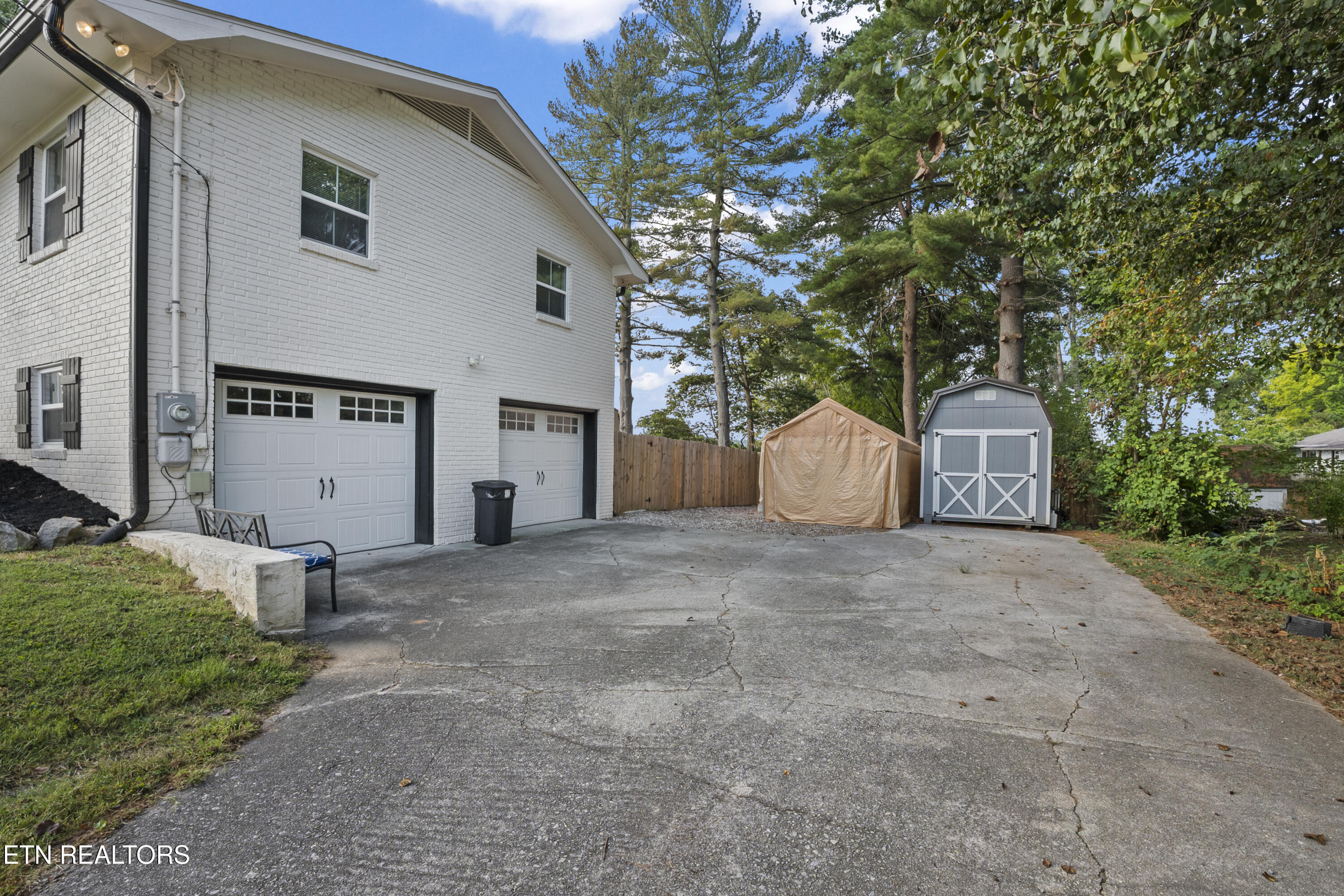 7533 Oaken Drive Knoxville TN 37938