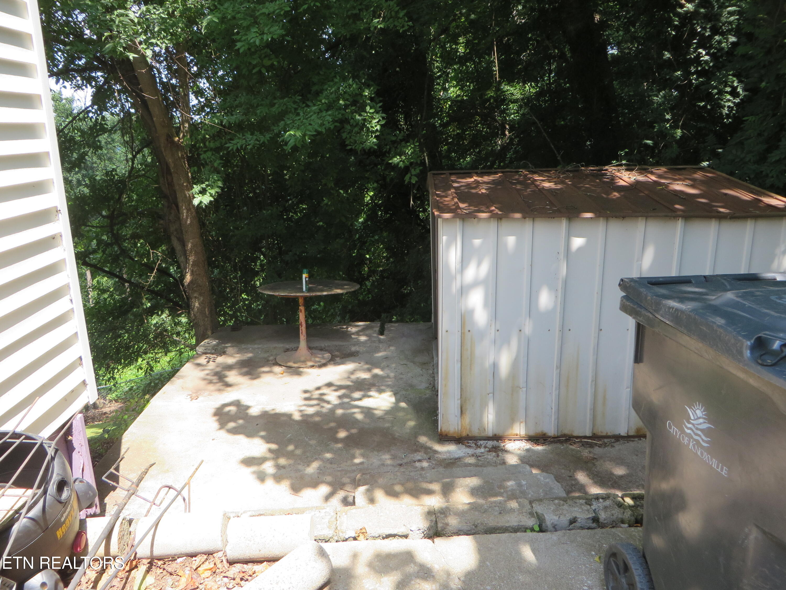 2649 Vucrest Avenue Knoxville TN 37920