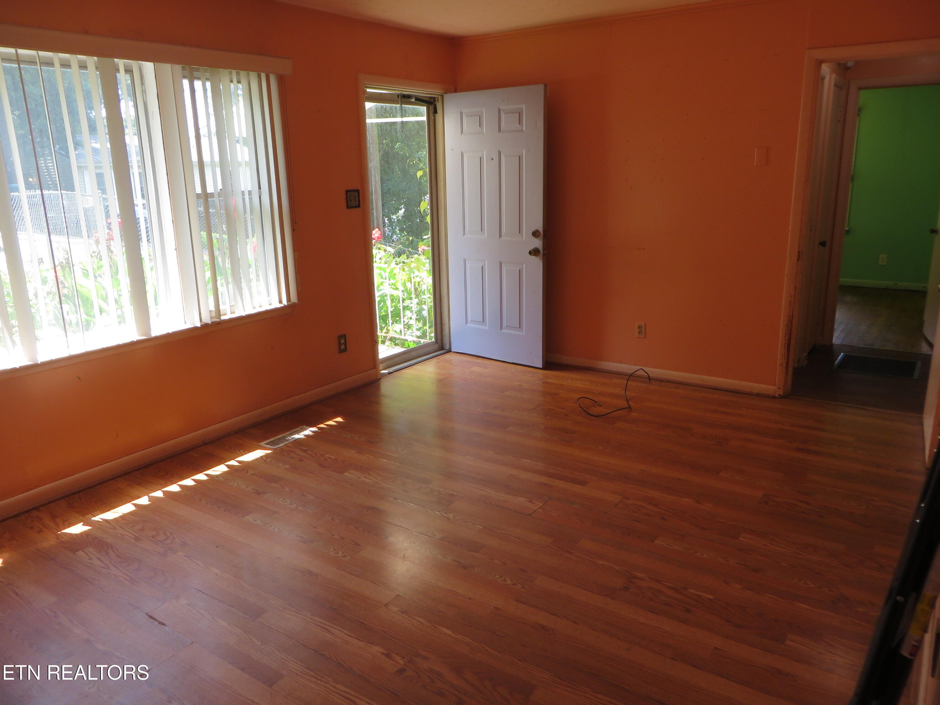 2649 Vucrest Avenue Knoxville TN 37920