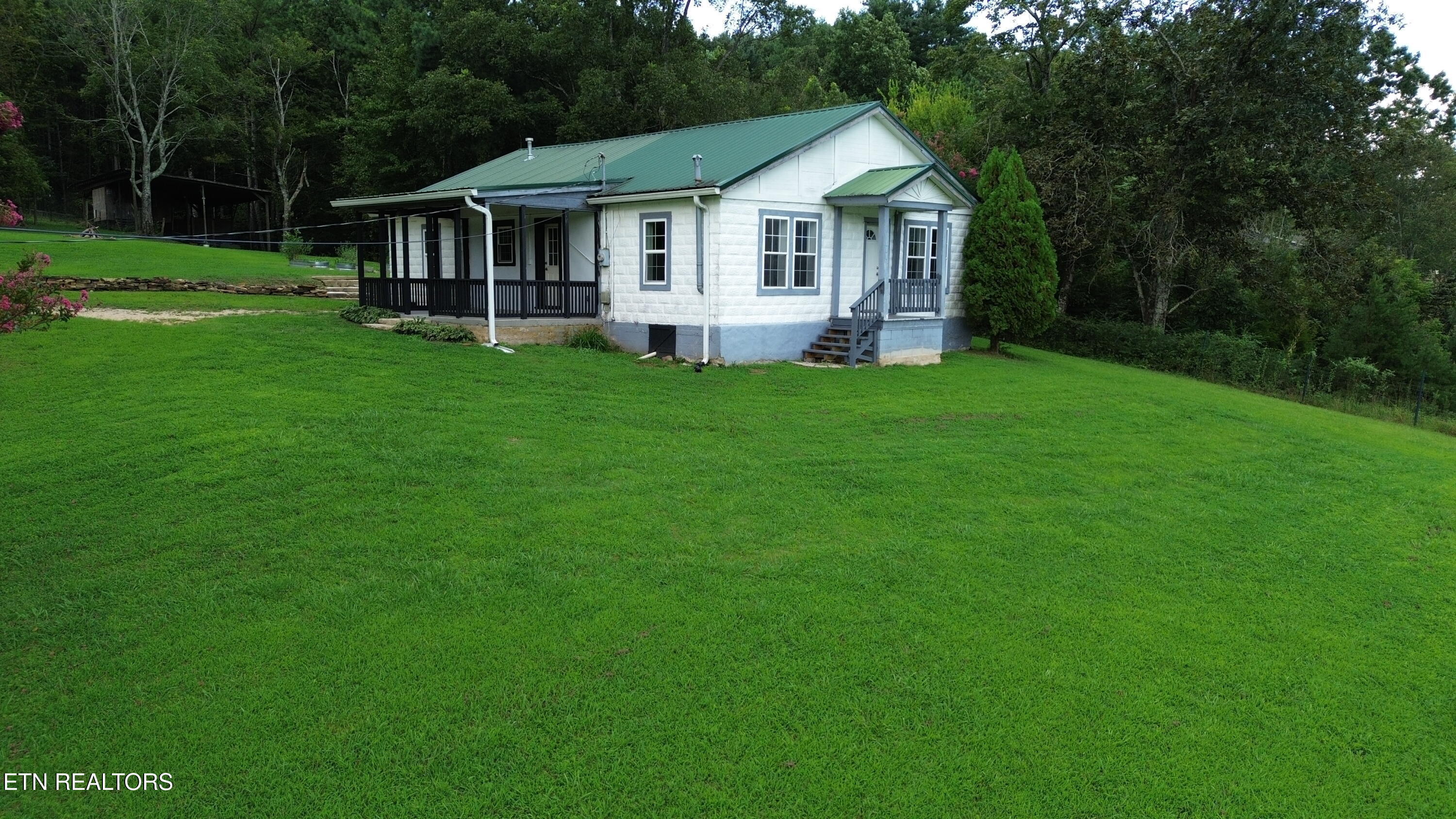 14656 Rhea County Highway Evensville TN 37332