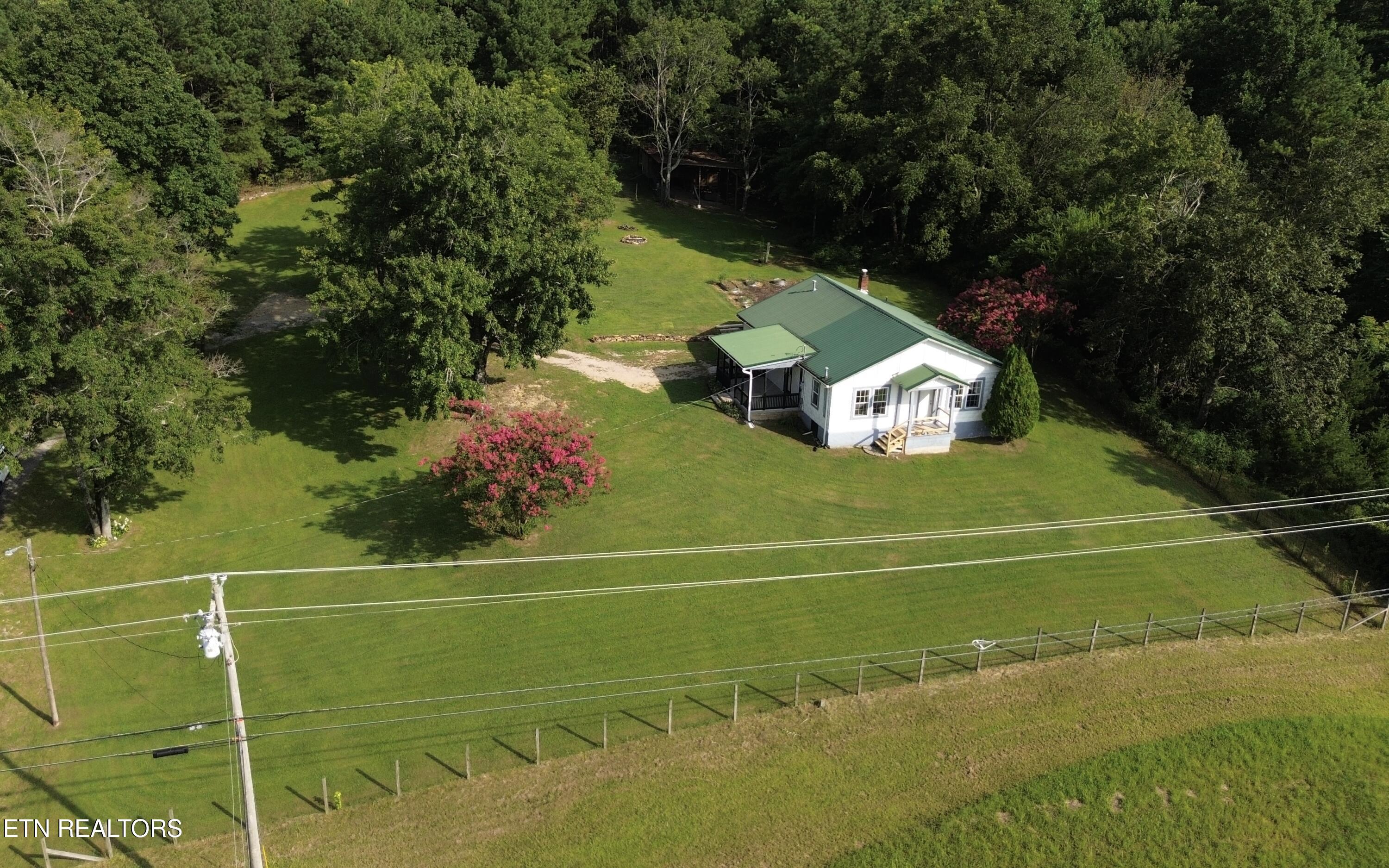 14656 Rhea County Highway Evensville TN 37332