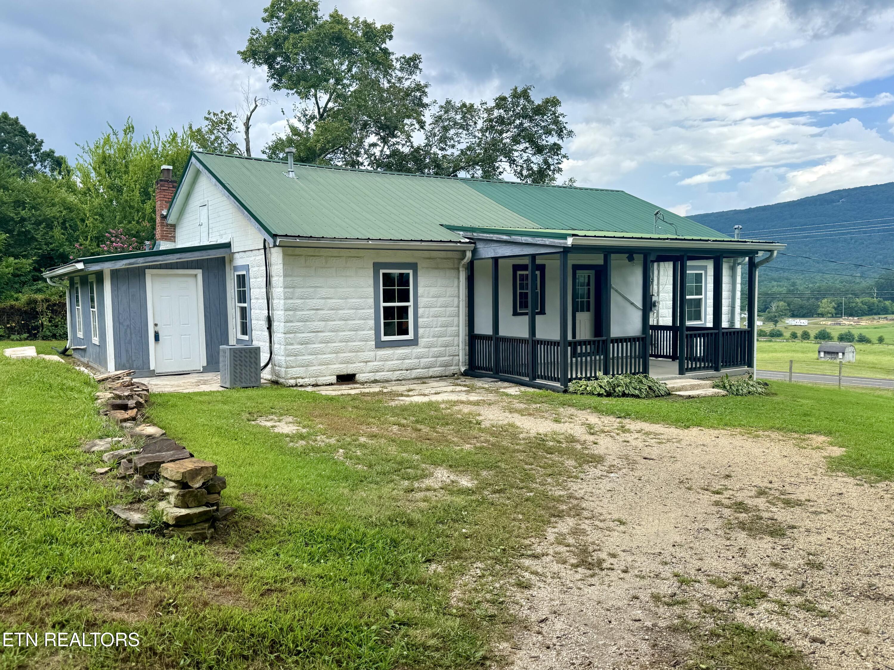 14656 Rhea County Highway Evensville TN 37332