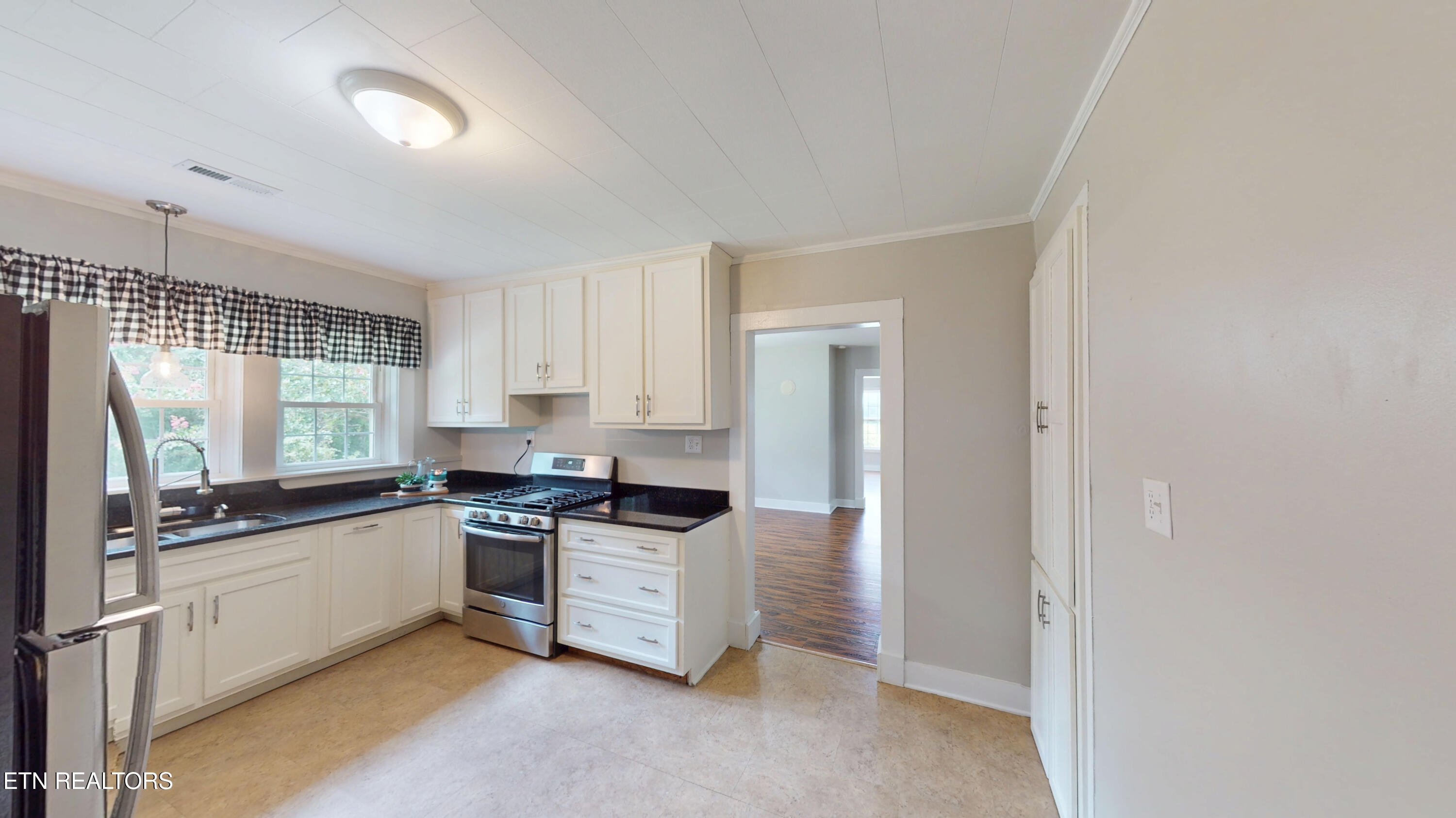 14656 Rhea County Highway Evensville TN 37332