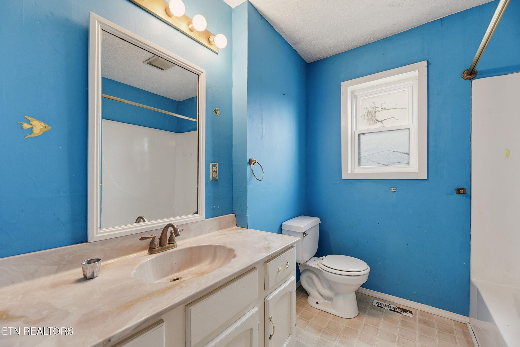 2616 Best Road Maryville TN 37803
