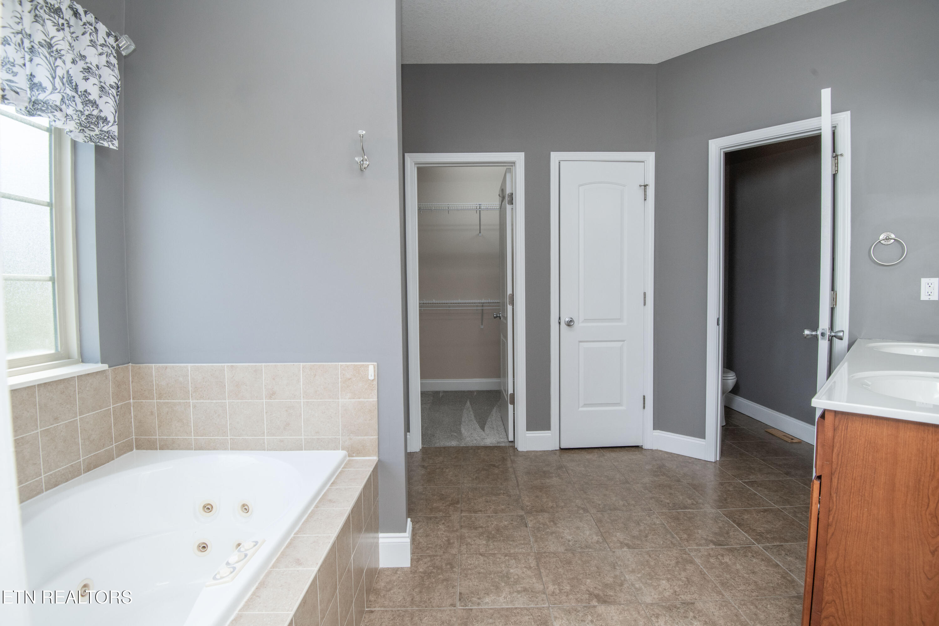 5551 Meadow Wells Drive Knoxville TN 37924