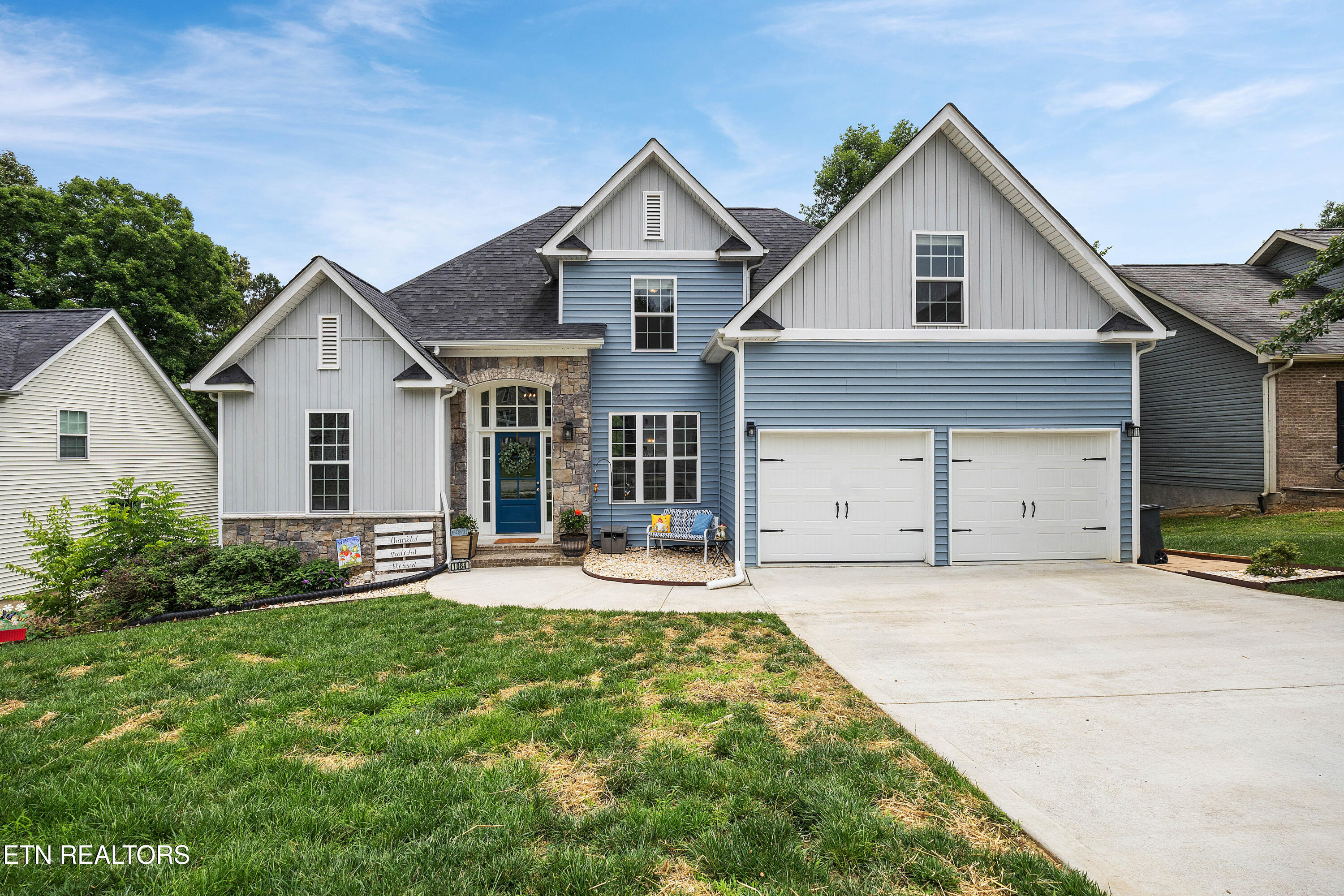 1084 Hillside Lane Lenoir City TN 37771