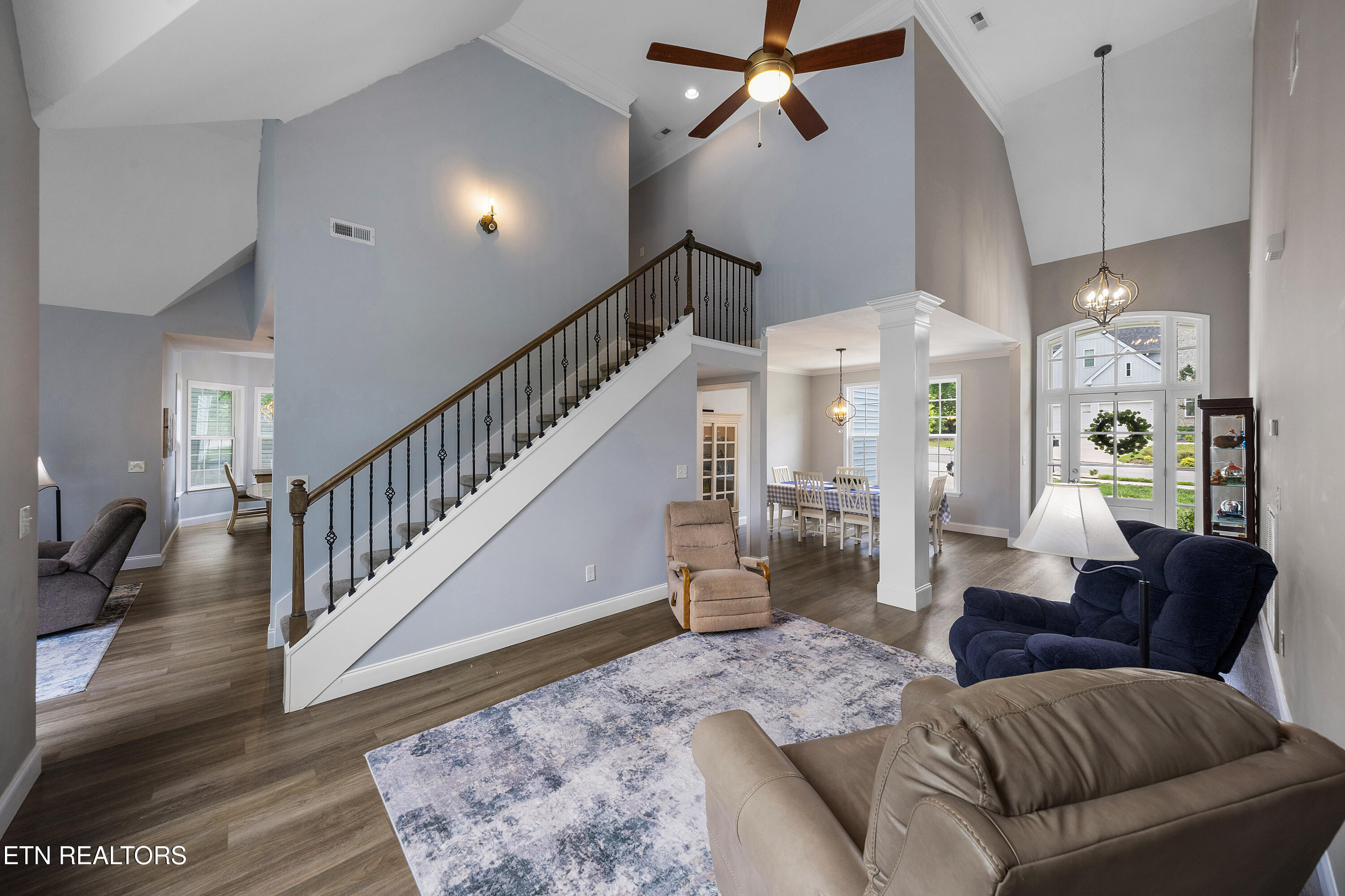 1084 Hillside Lane Lenoir City TN 37771
