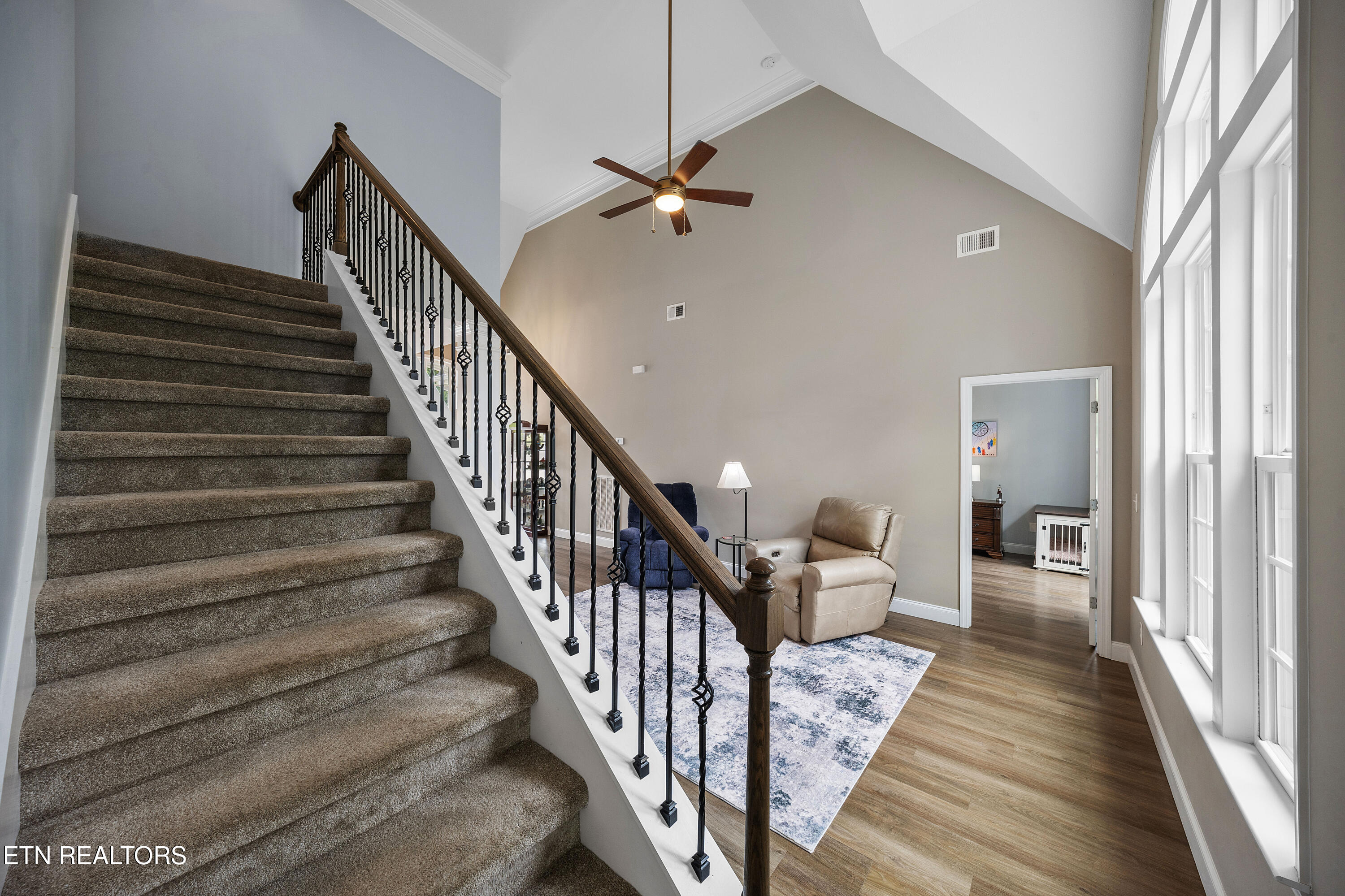 1084 Hillside Lane Lenoir City TN 37771