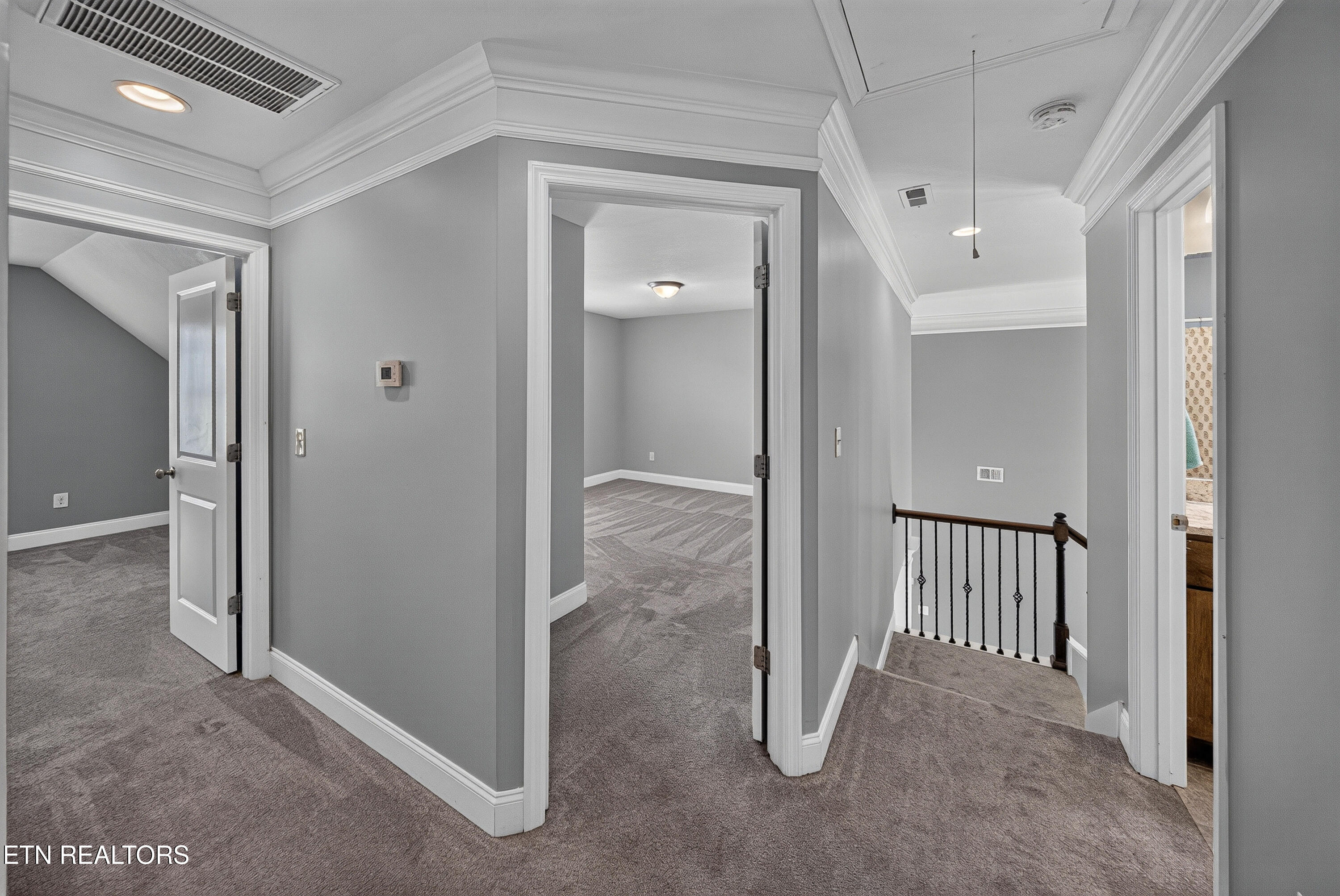 1084 Hillside Lane Lenoir City TN 37771