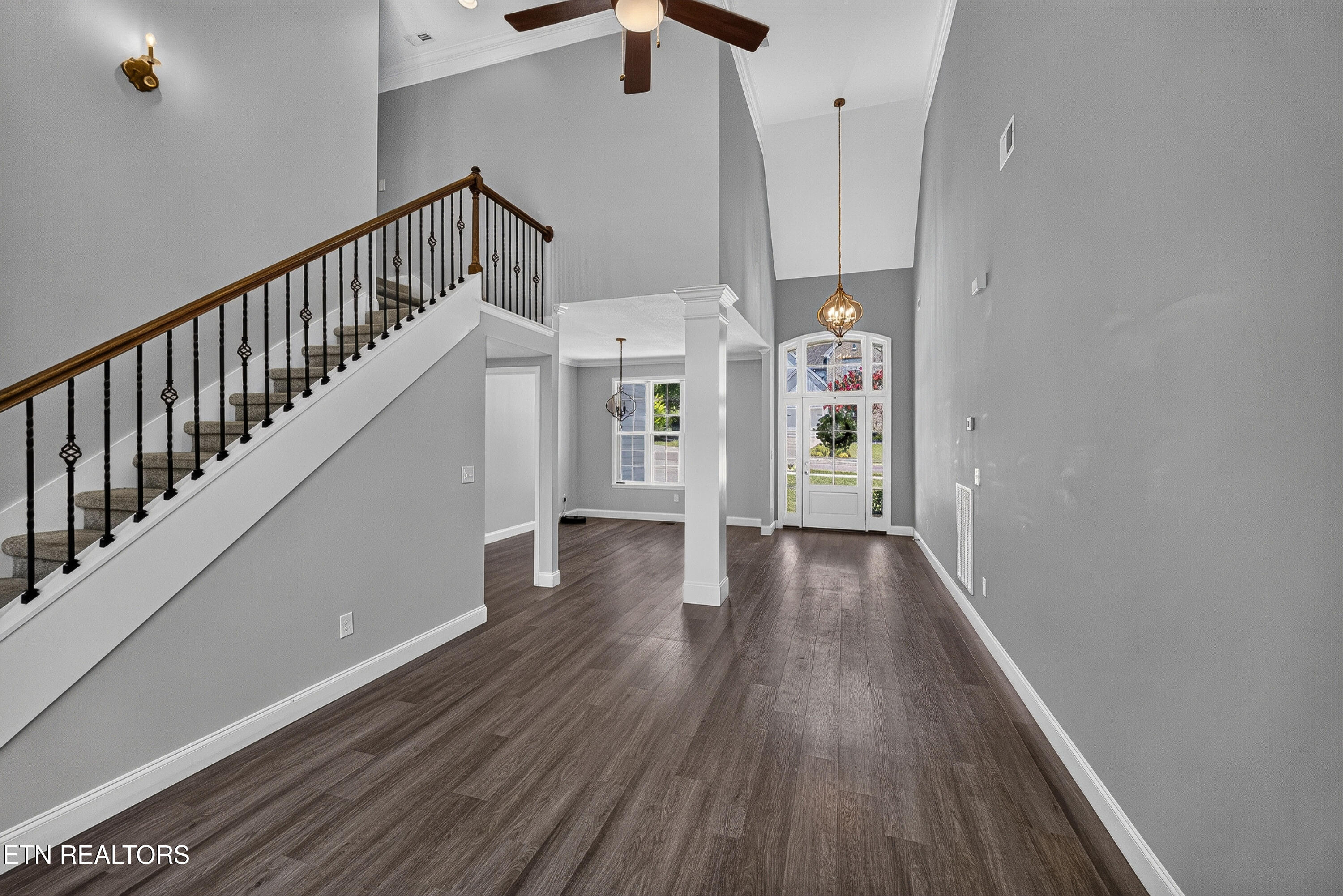 1084 Hillside Lane Lenoir City TN 37771