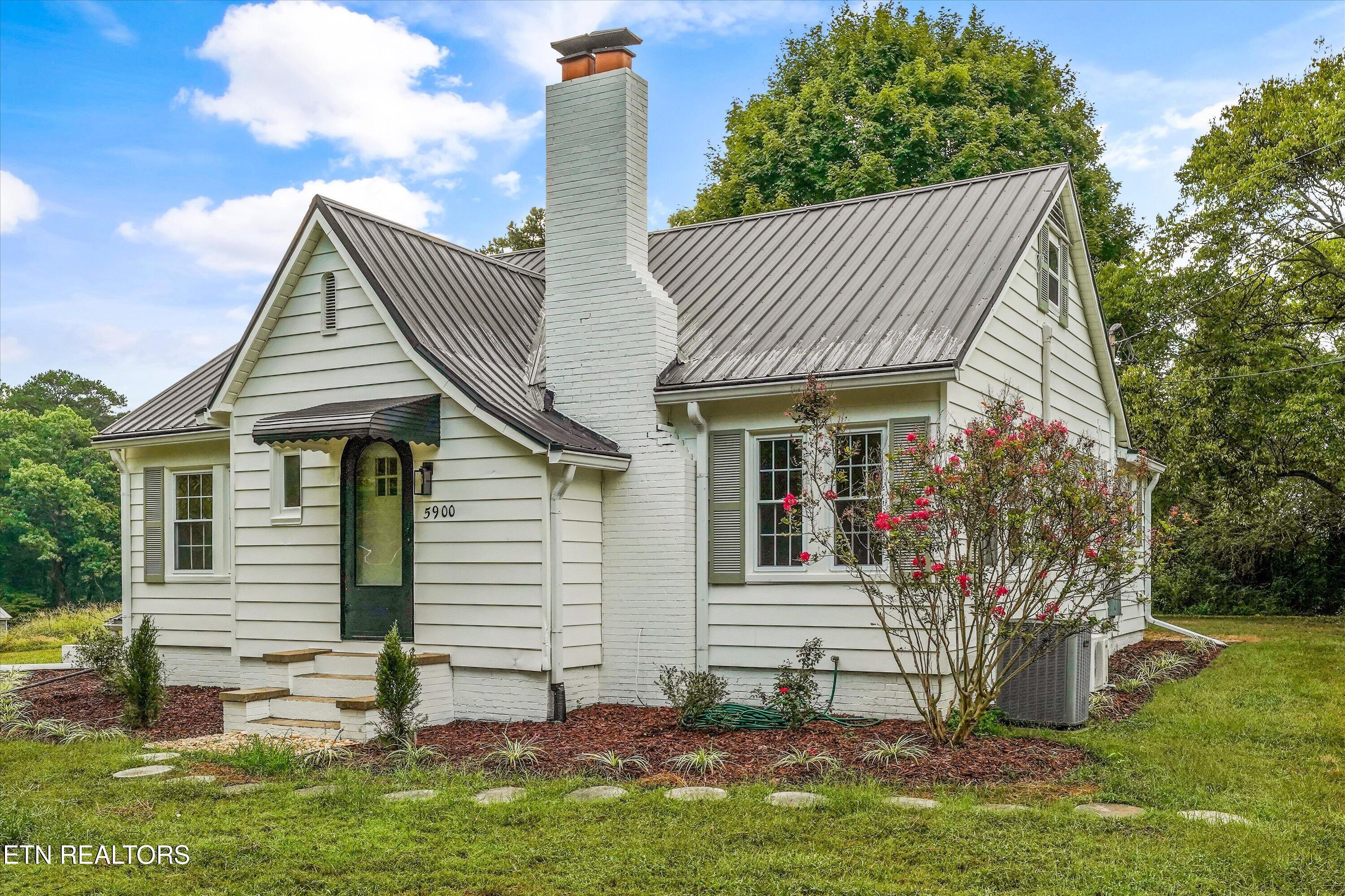 5900 Hyatt Road Knoxville TN 37918