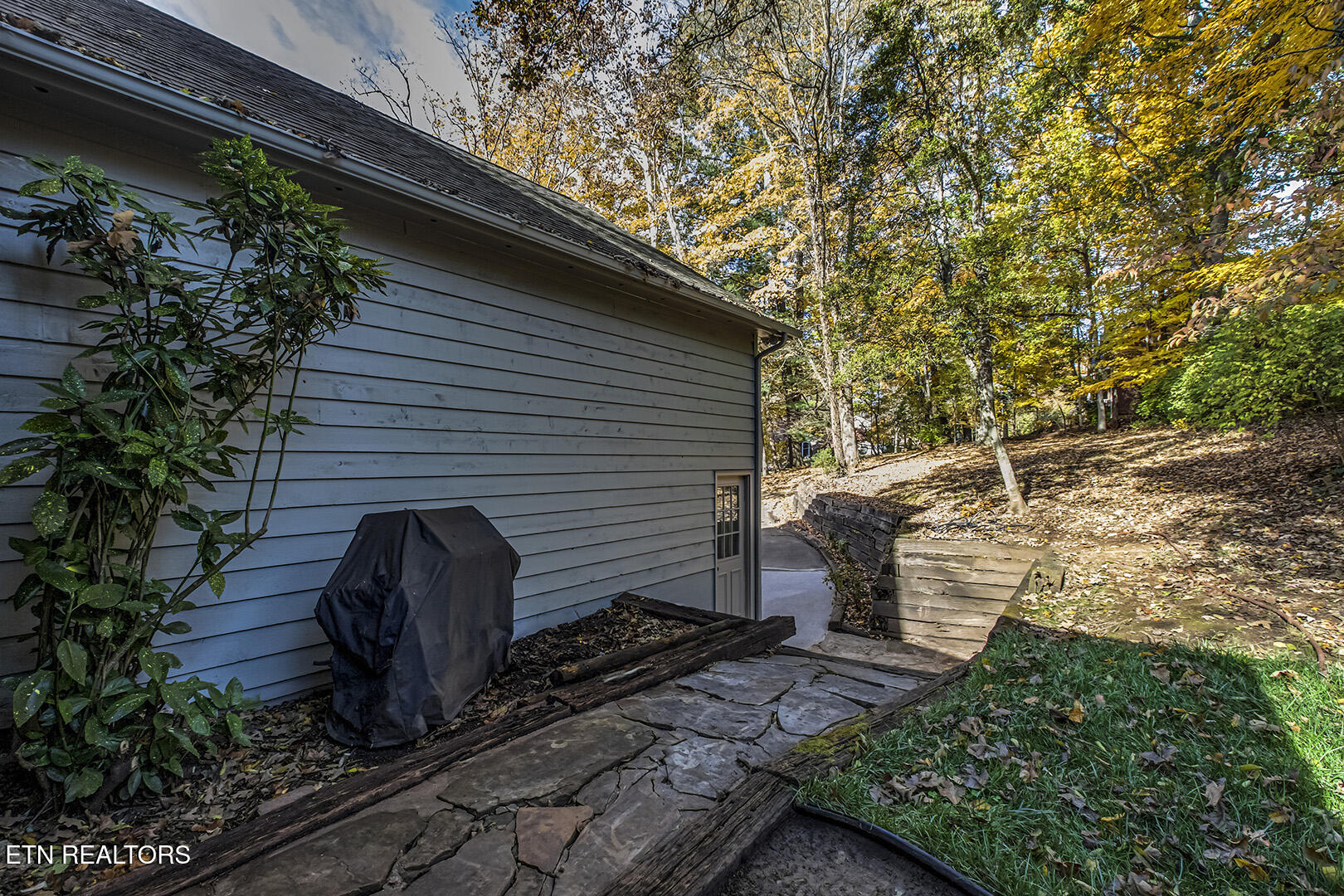 212 Woodland Trace Drive Knoxville TN 37934