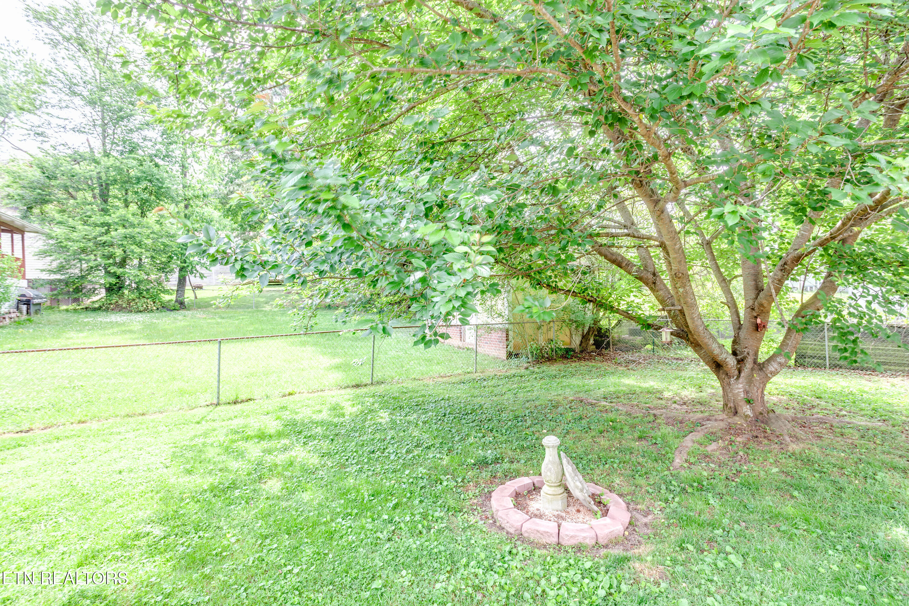 5150 NW Rendava Lane Knoxville TN 37921
