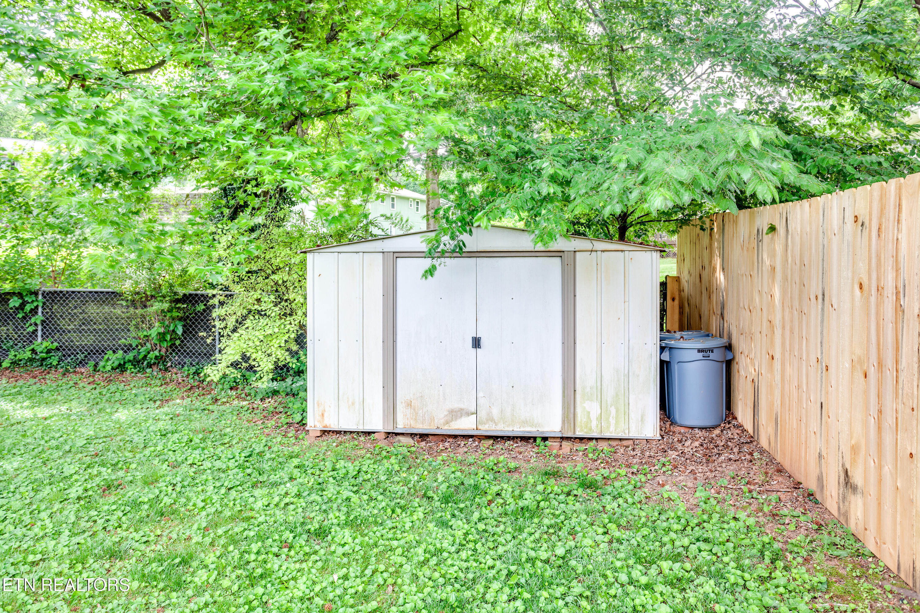 5150 NW Rendava Lane Knoxville TN 37921