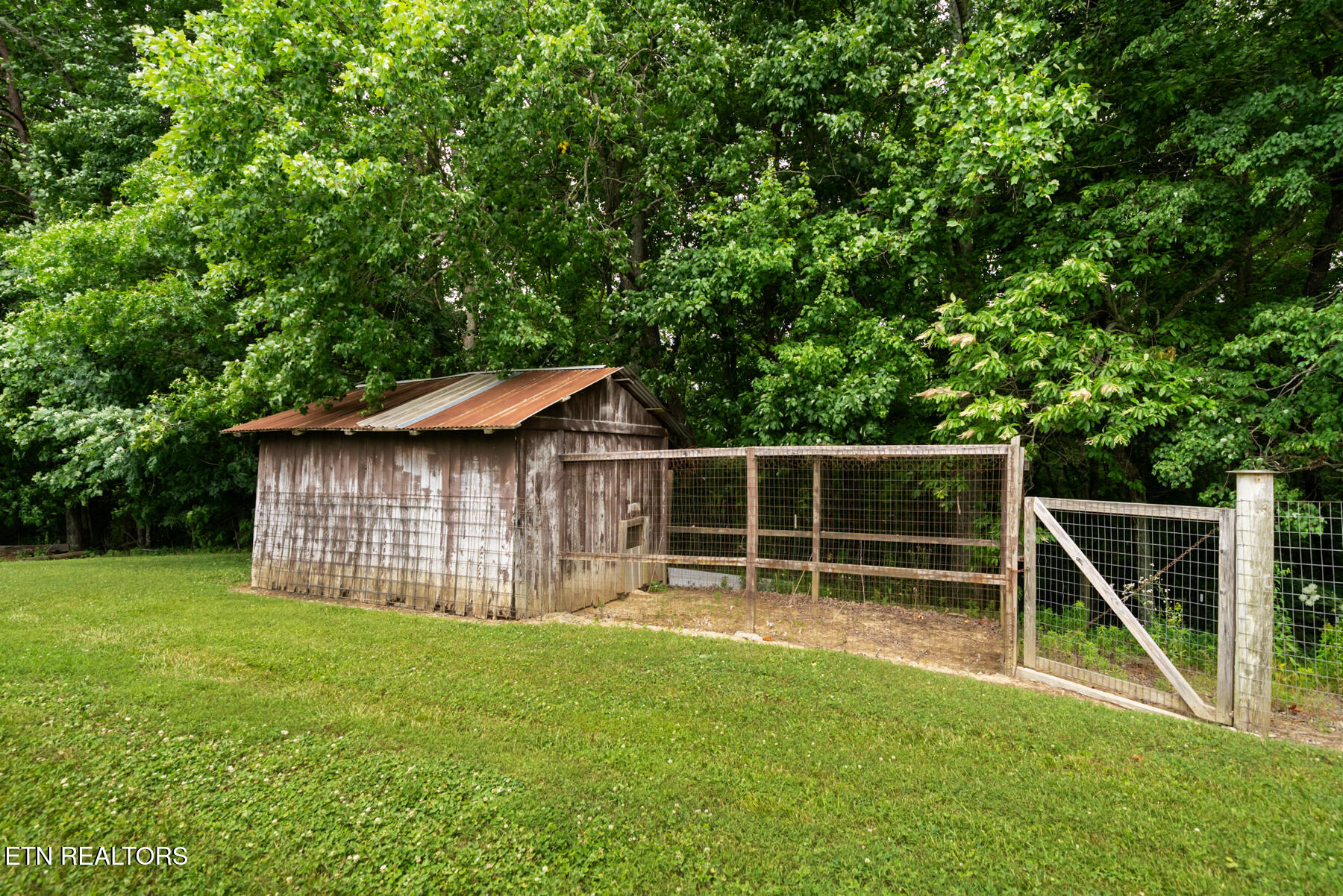 600 Dave Garrett Road Crossville TN 38571