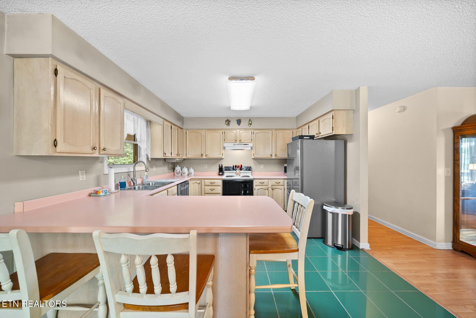 600 Dave Garrett Road Crossville TN 38571