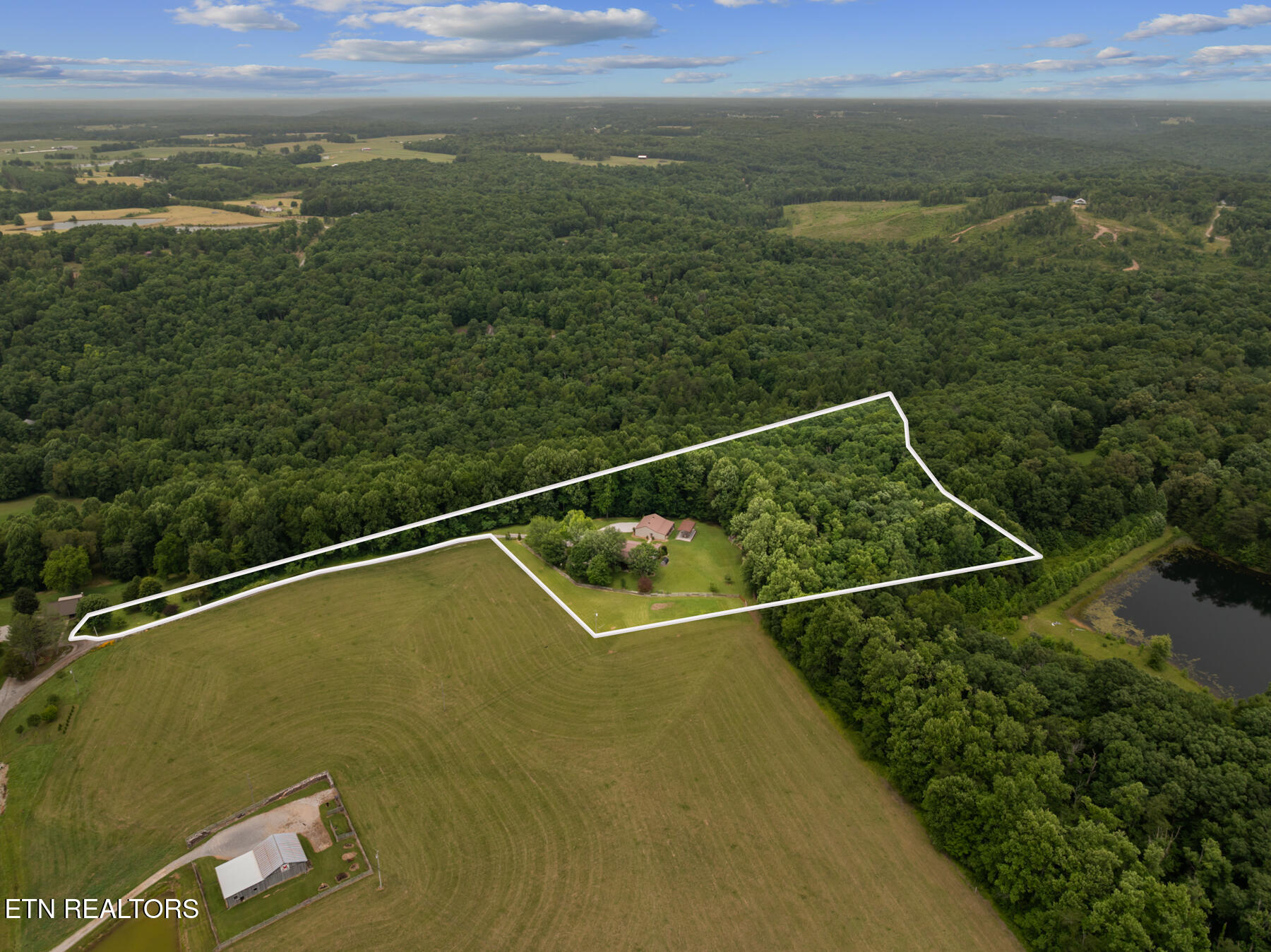 600 Dave Garrett Road Crossville TN 38571