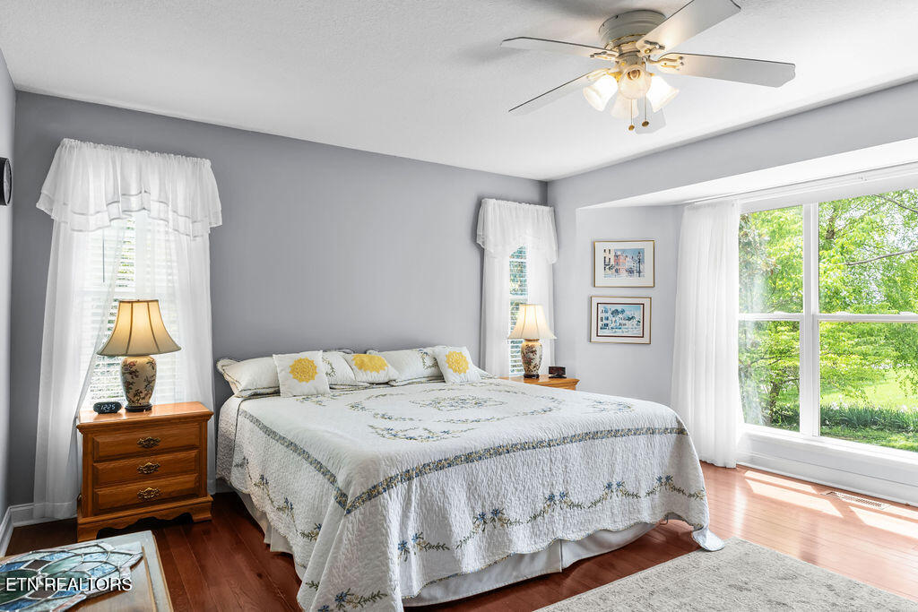 176 Amohi Way Loudon TN 37774