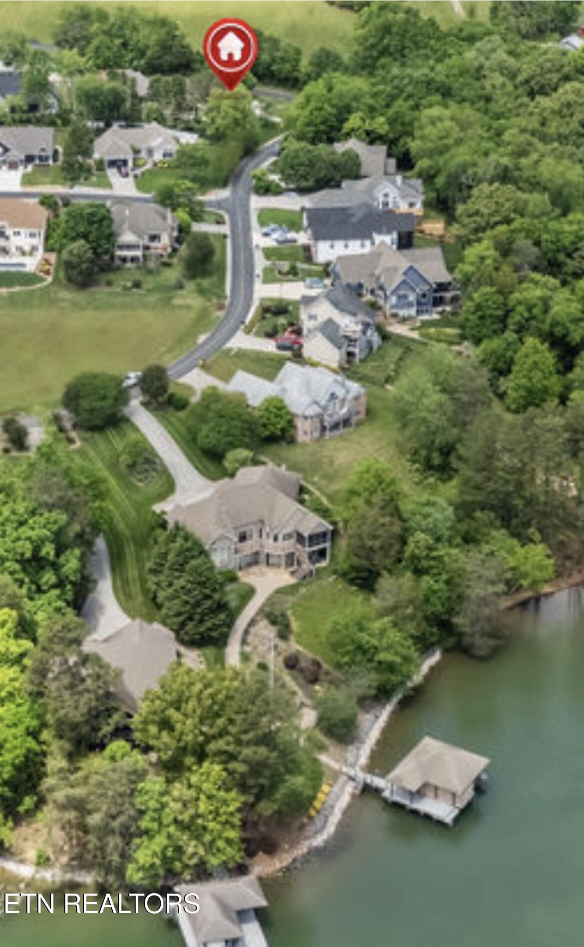 176 Amohi Way Loudon TN 37774