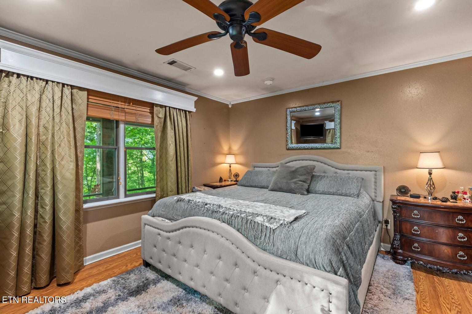 928 E Cross Road Dandridge TN 37725