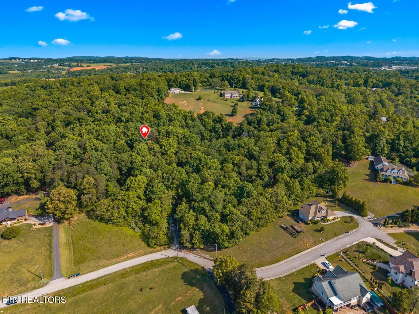 928 E Cross Road Dandridge TN 37725