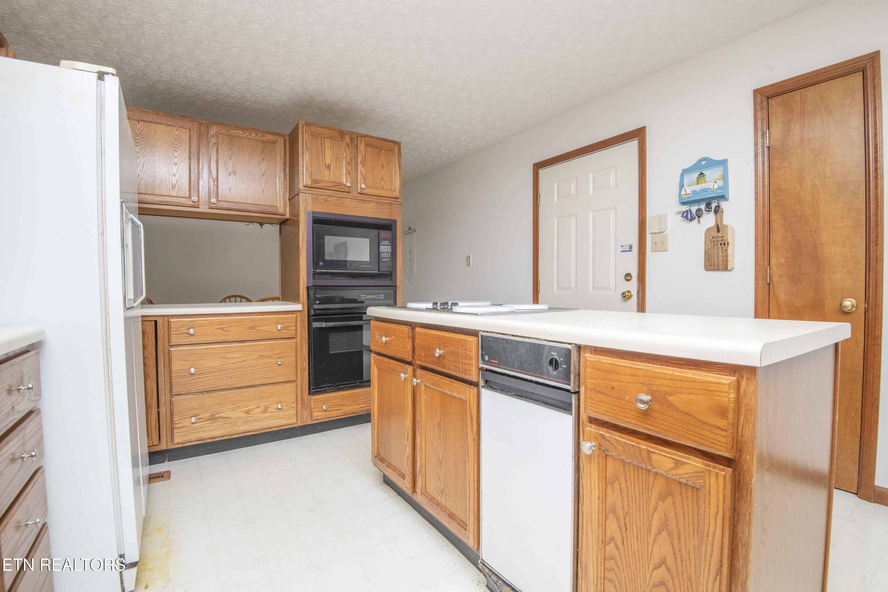 101 Big Valley Road Andersonville TN 37705