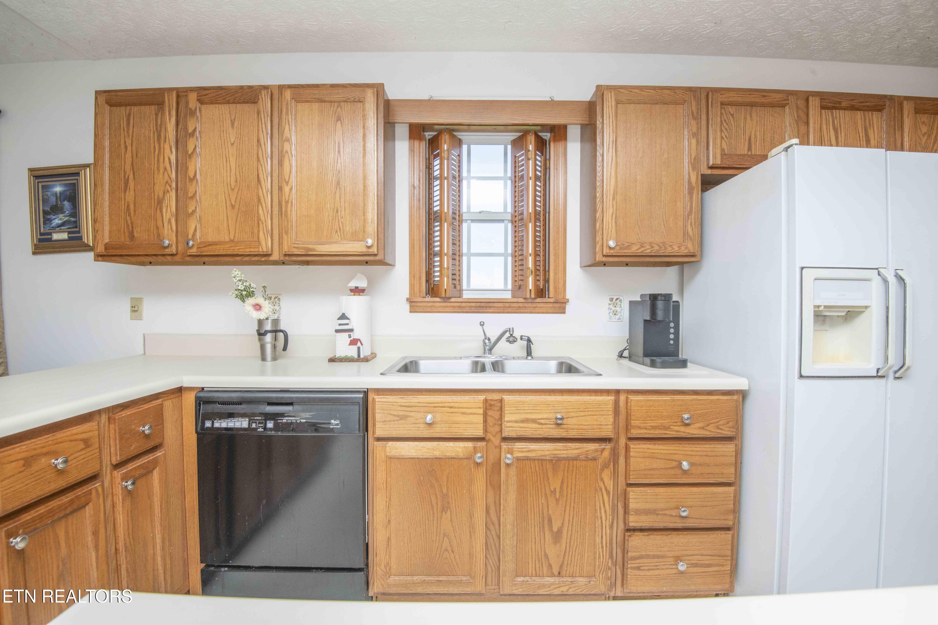 101 Big Valley Road Andersonville TN 37705