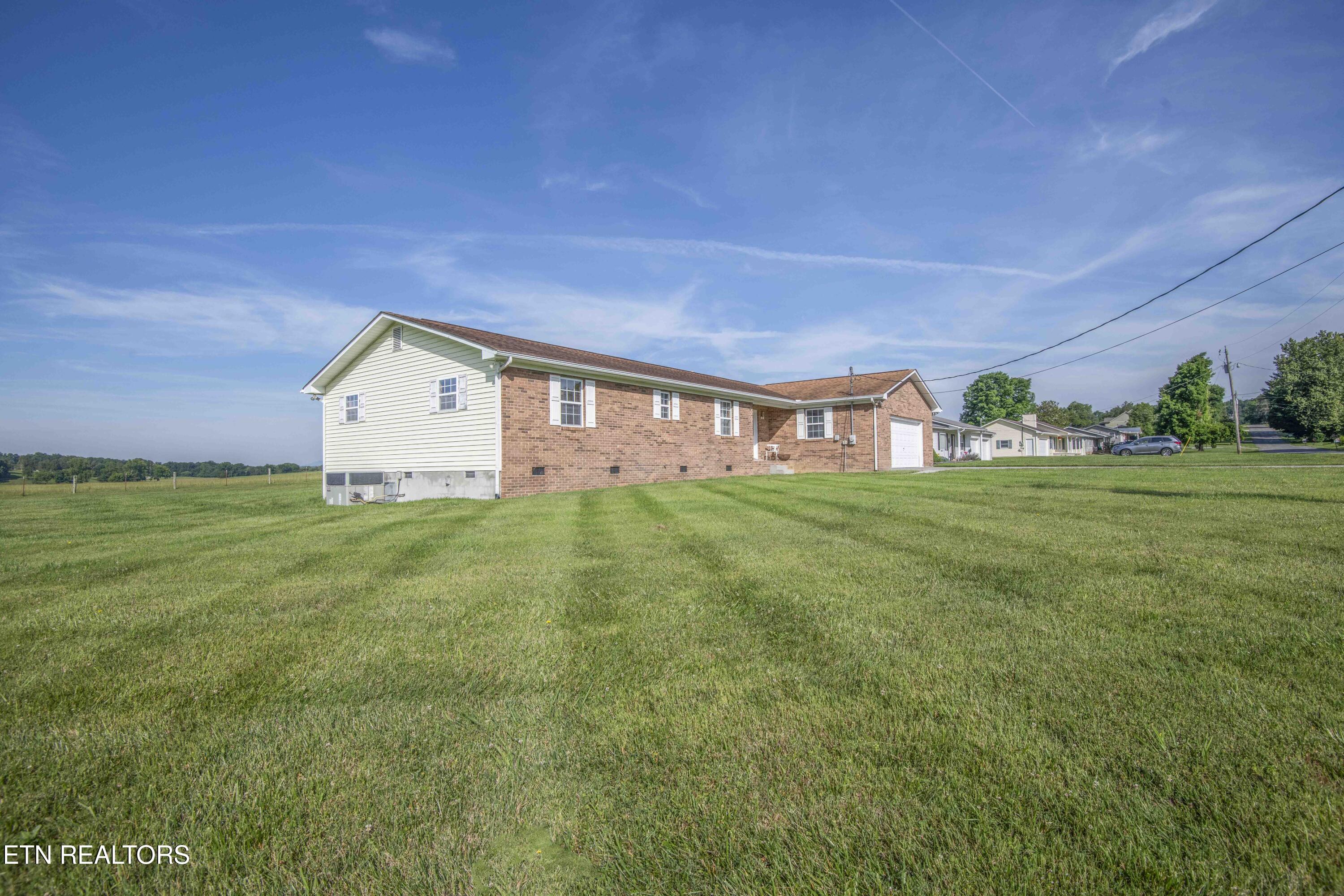 101 Big Valley Road Andersonville TN 37705