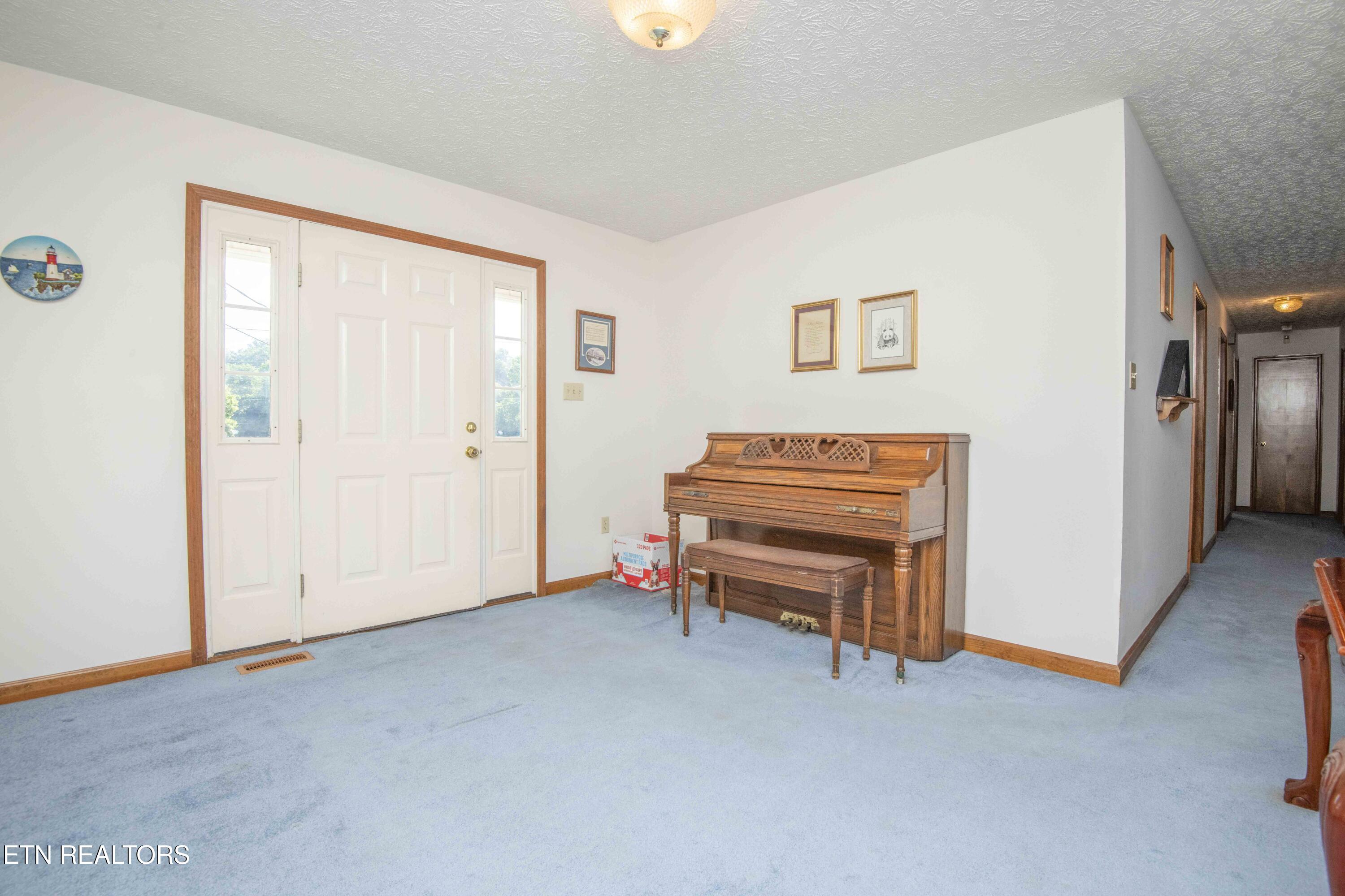 101 Big Valley Road Andersonville TN 37705