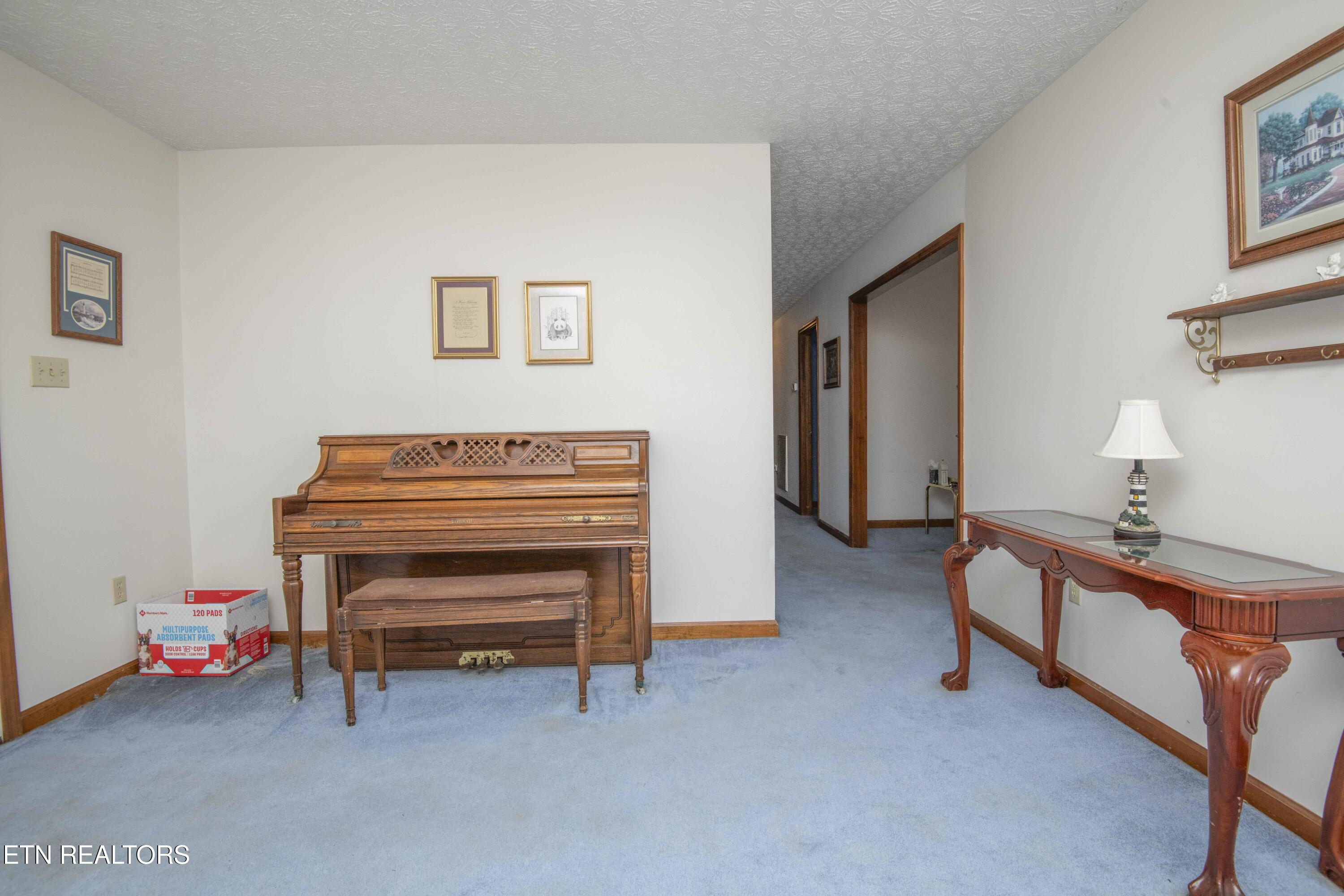 101 Big Valley Road Andersonville TN 37705