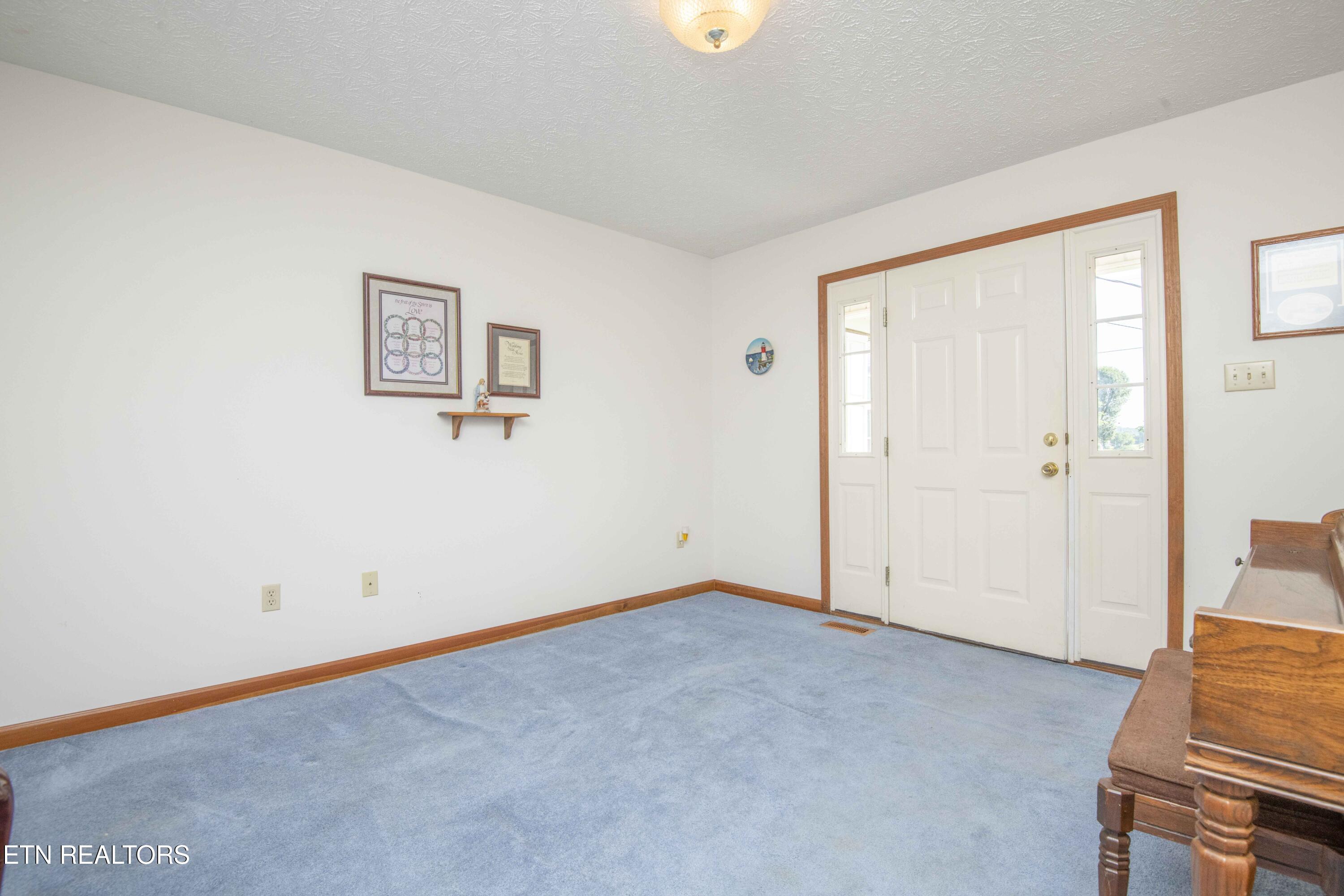 101 Big Valley Road Andersonville TN 37705