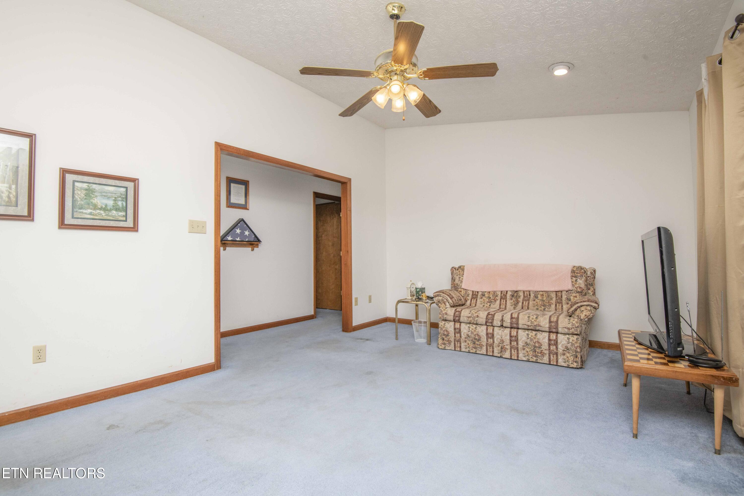 101 Big Valley Road Andersonville TN 37705