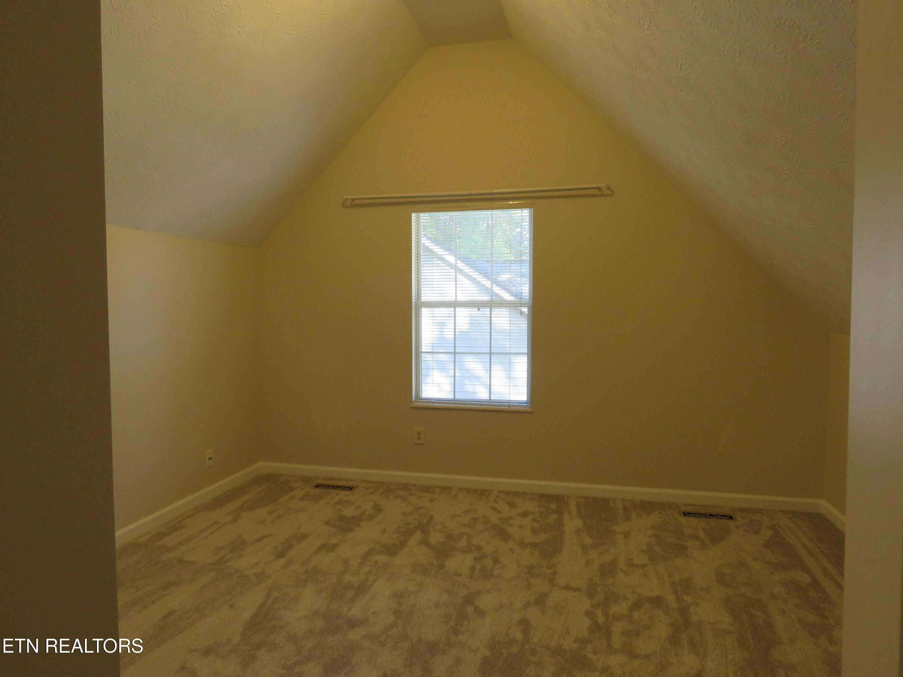 1725 Summer Spring Boulevard Knoxville TN 37931