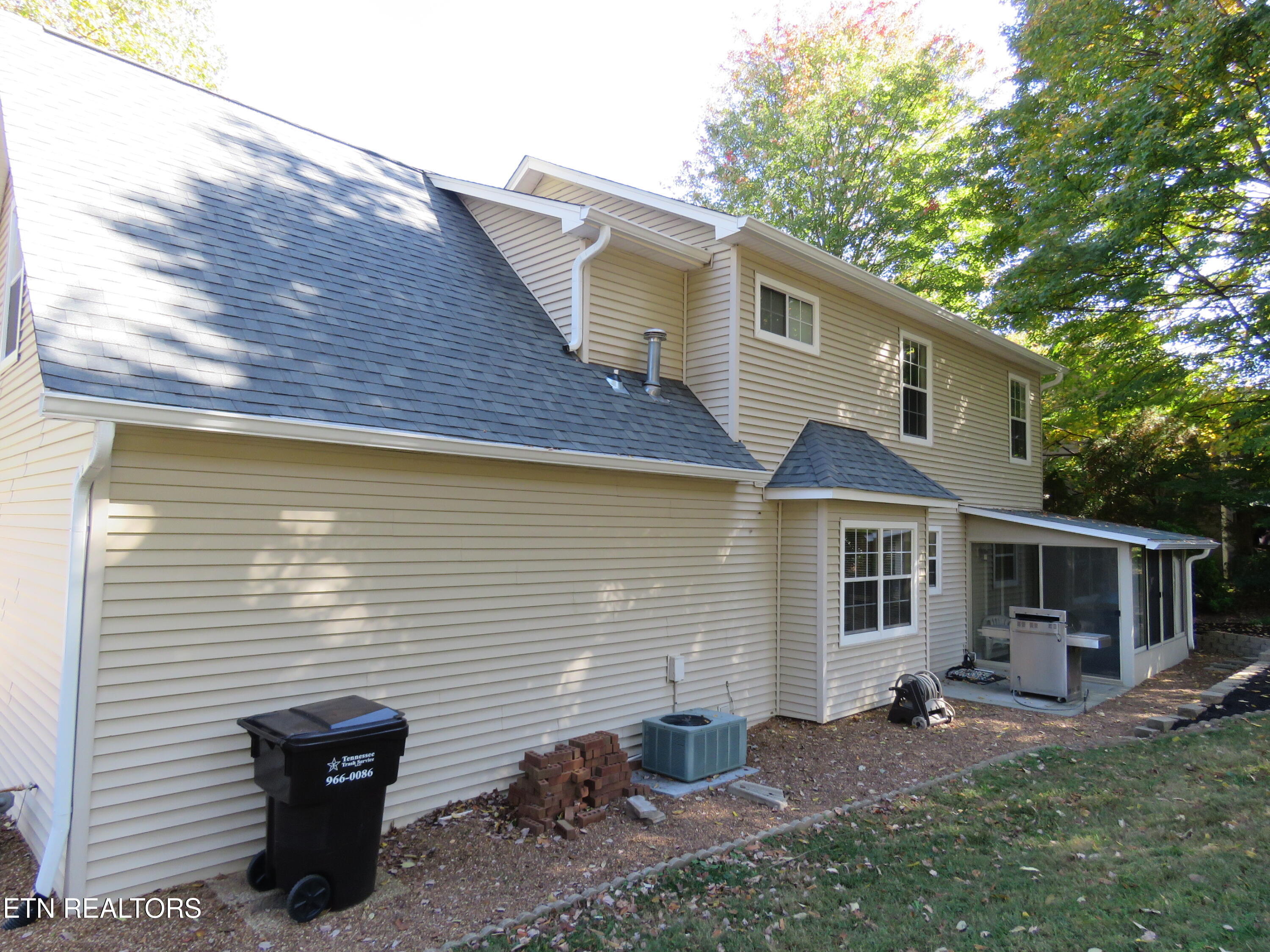 1725 Summer Spring Boulevard Knoxville TN 37931