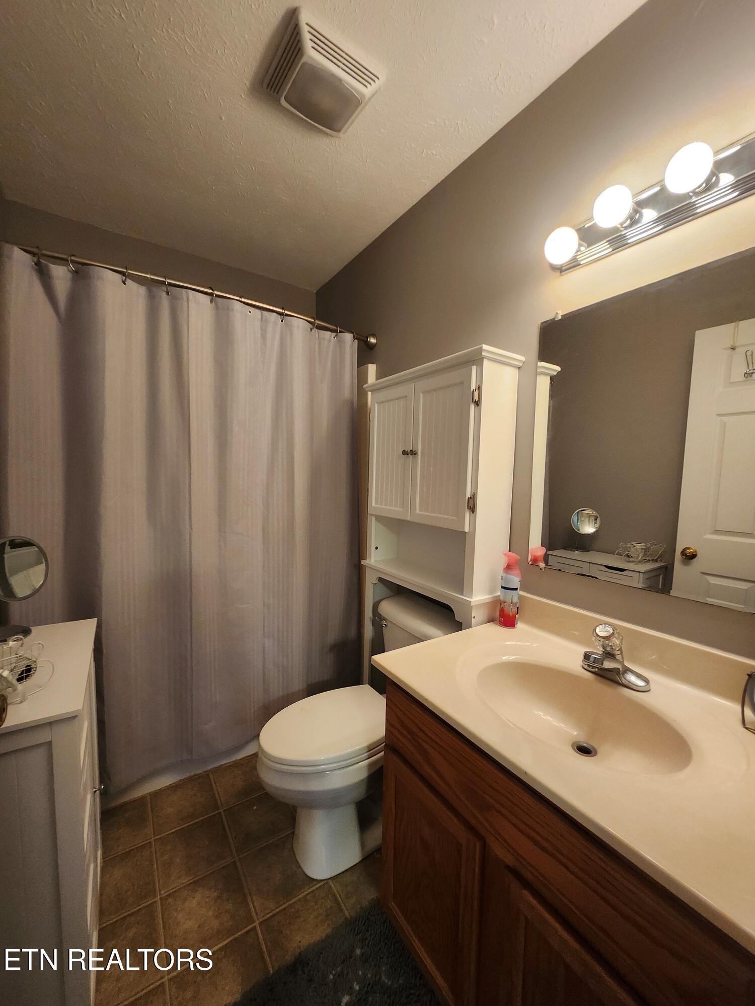 2553 Bay Meadows Way Sevierville TN 37876