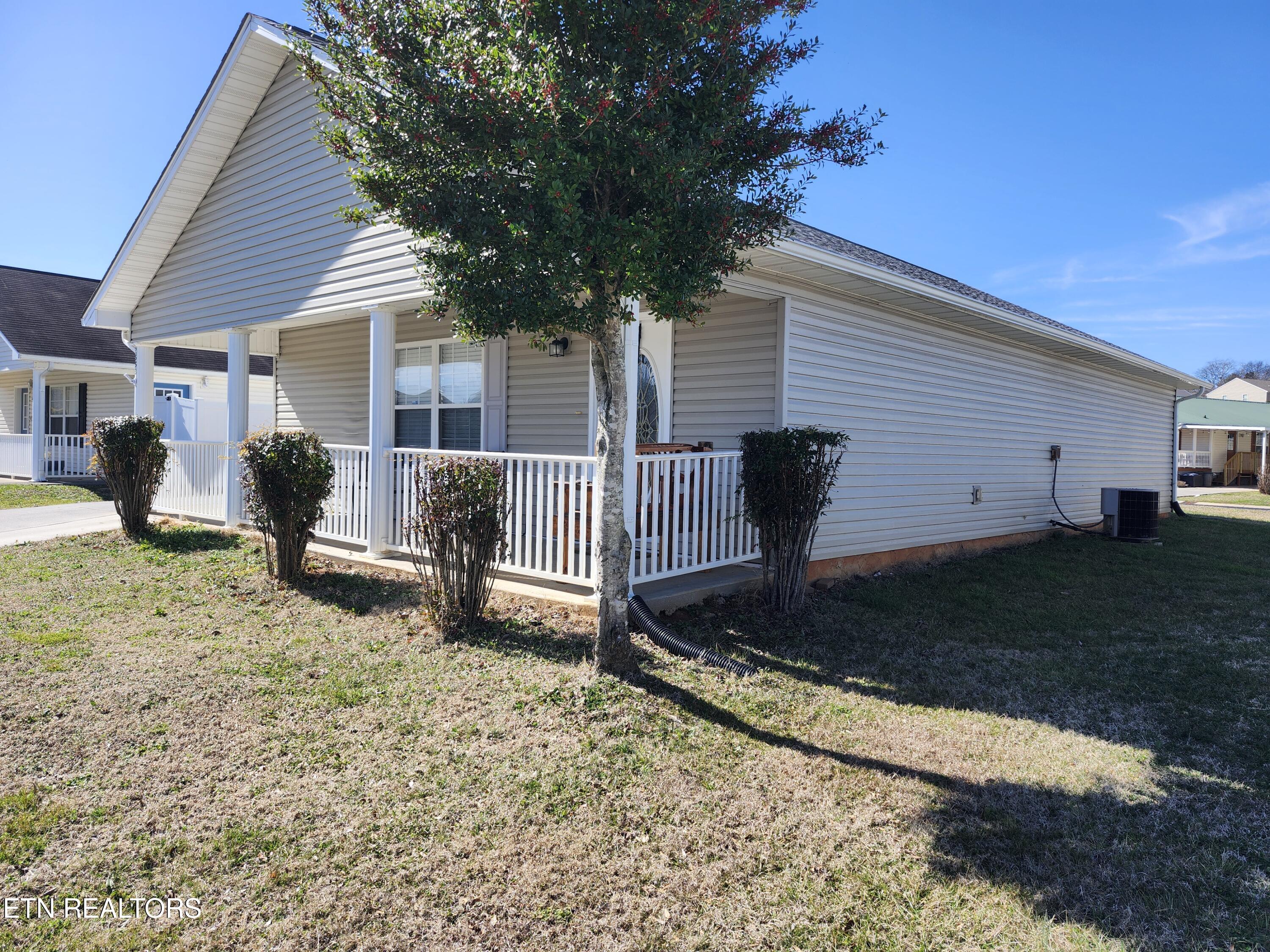 2553 Bay Meadows Way Sevierville TN 37876