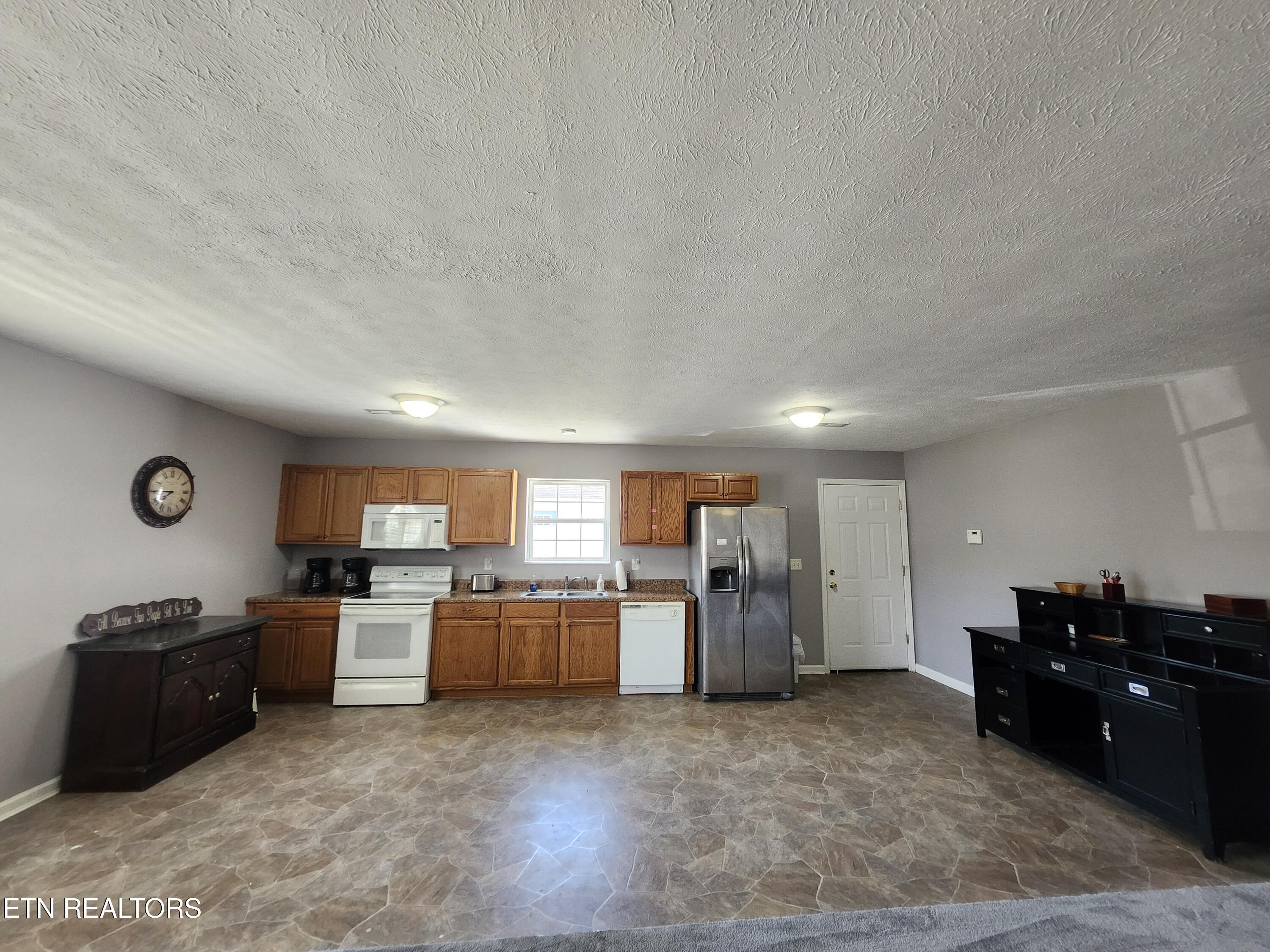 2553 Bay Meadows Way Sevierville TN 37876