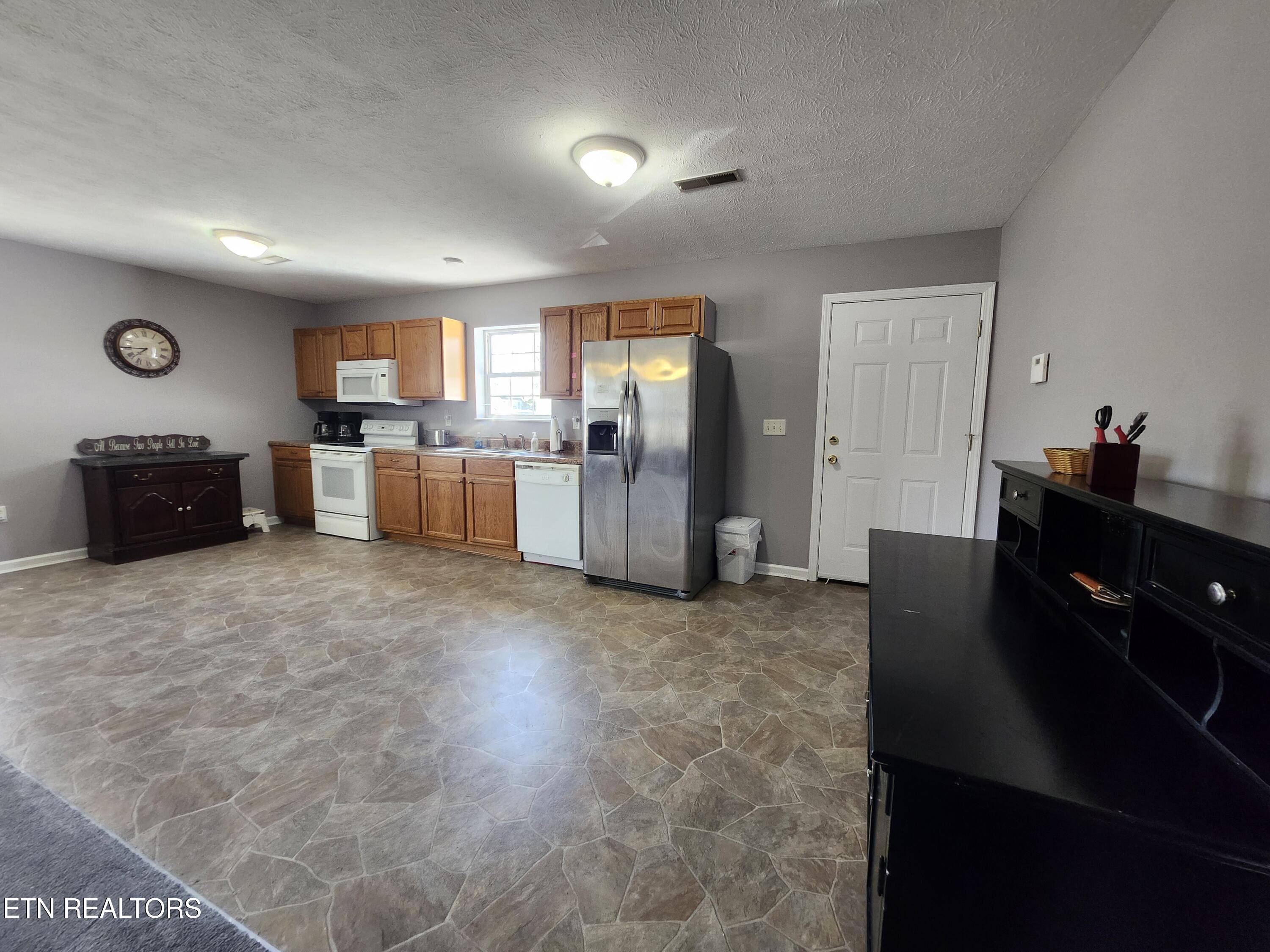 2553 Bay Meadows Way Sevierville TN 37876